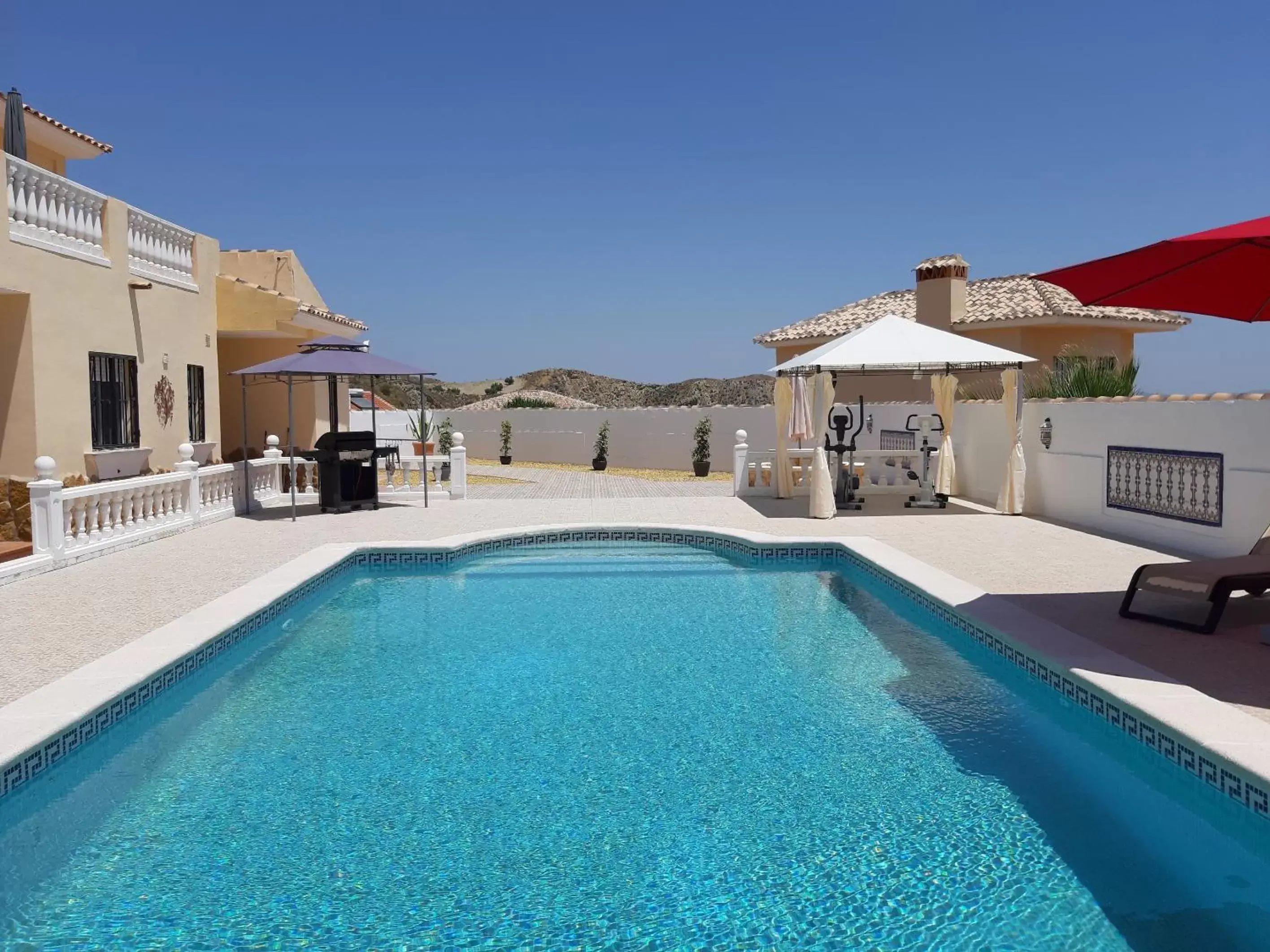 Swimming Pool in Los Torres Casa Lindsay