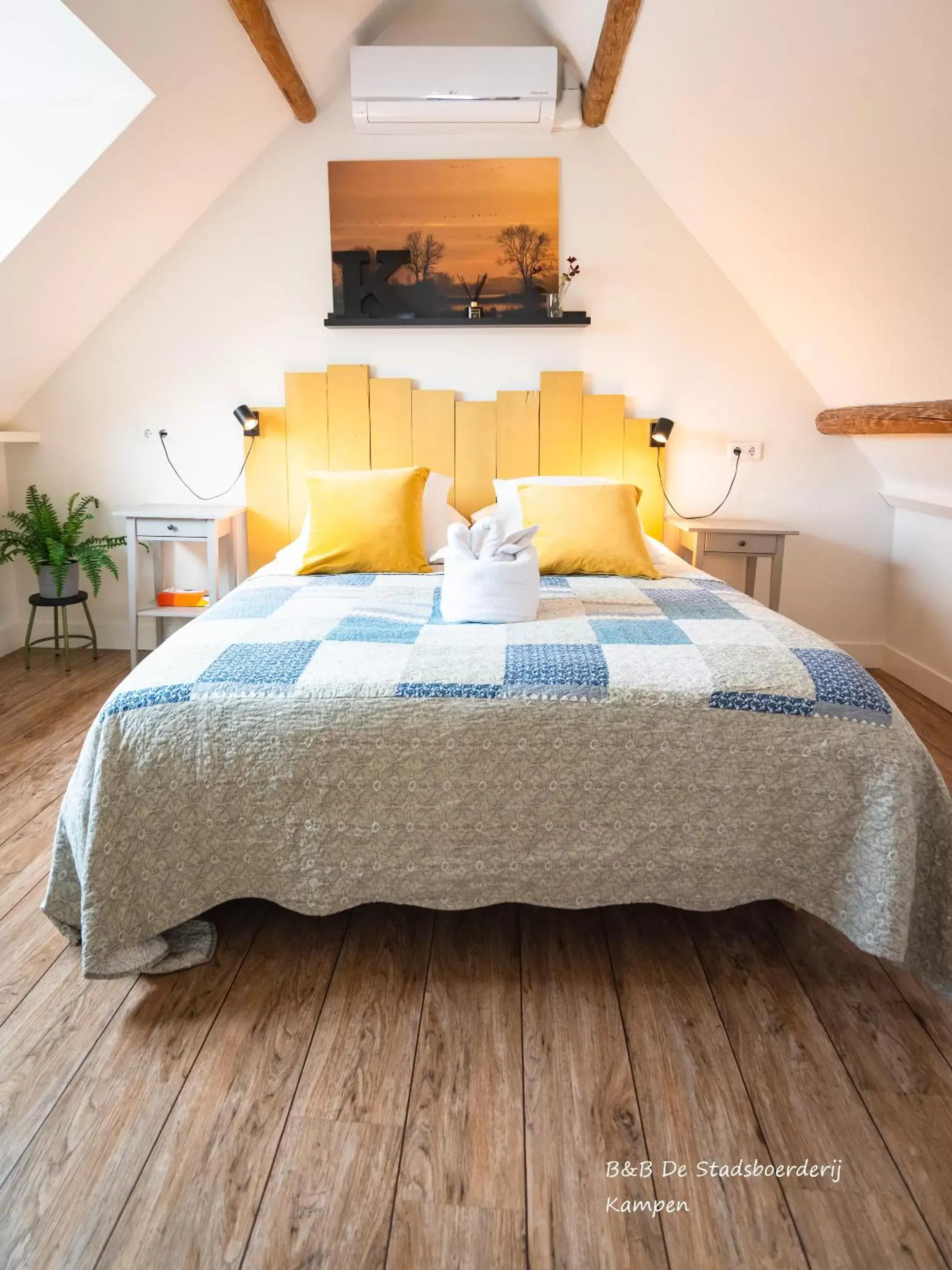 Bedroom, Bed in De Stadsboerderij