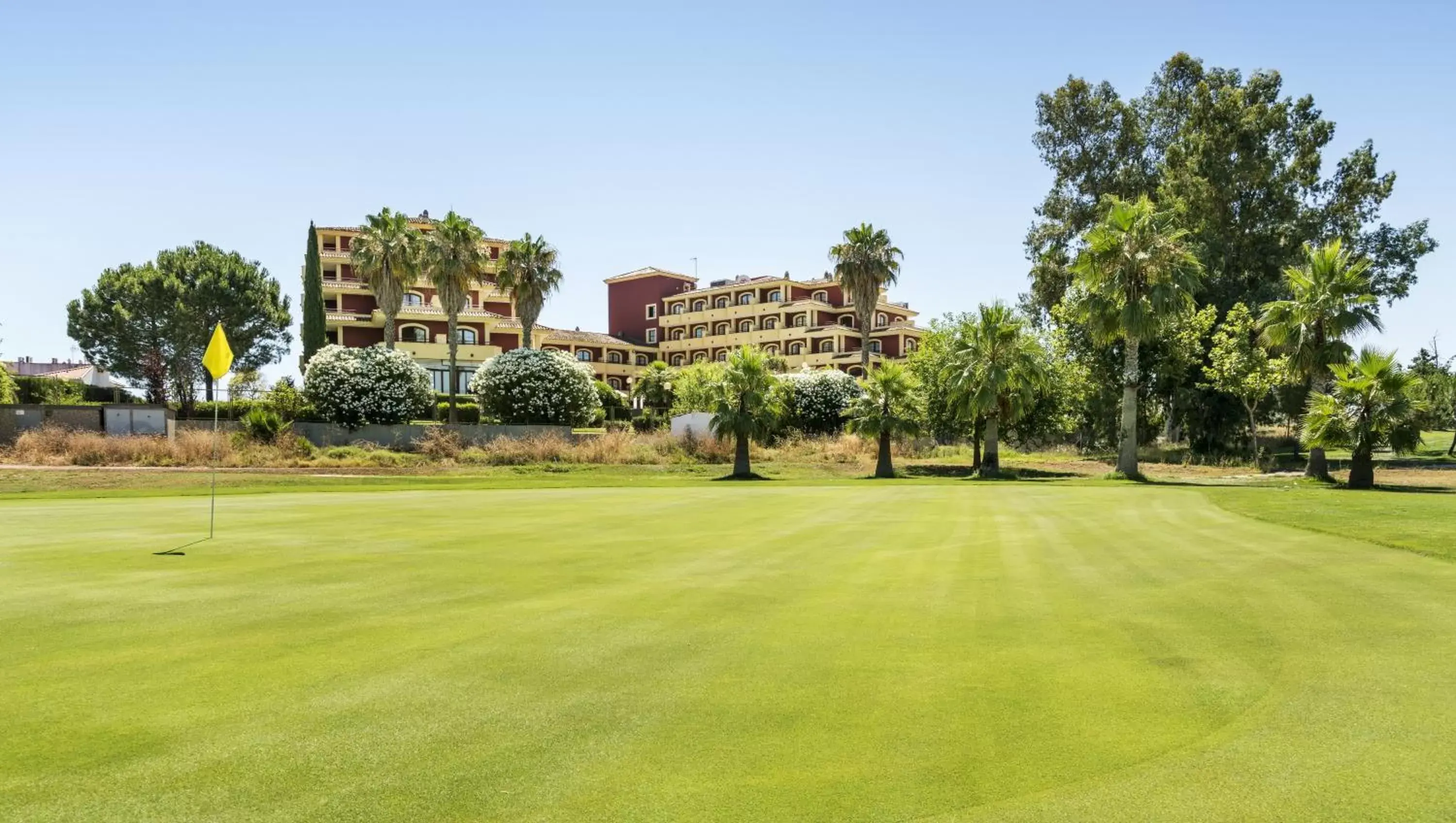 Golfcourse, Garden in Ilunion Golf Badajoz