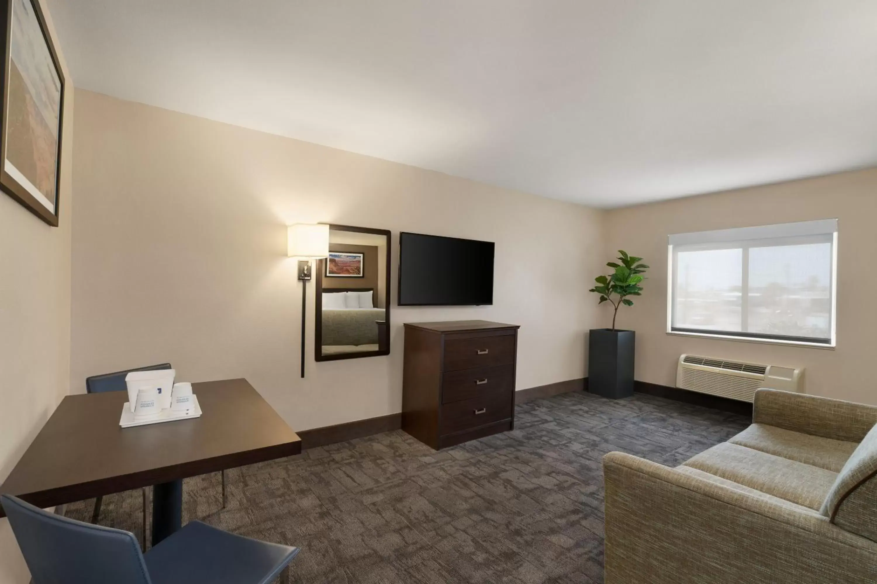 Superior Suite - Non-Smoking in Travelodge by Wyndham Lake Havasu