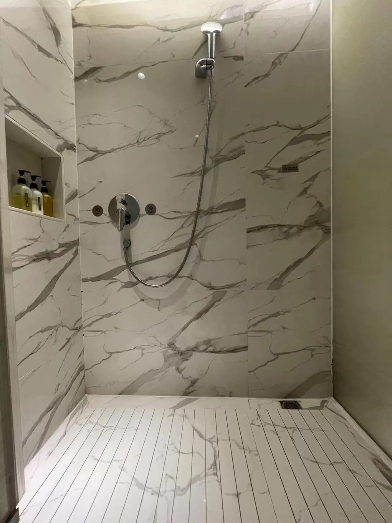 Bathroom in Paco Hotel GuangZhou Zoo Metro Branch