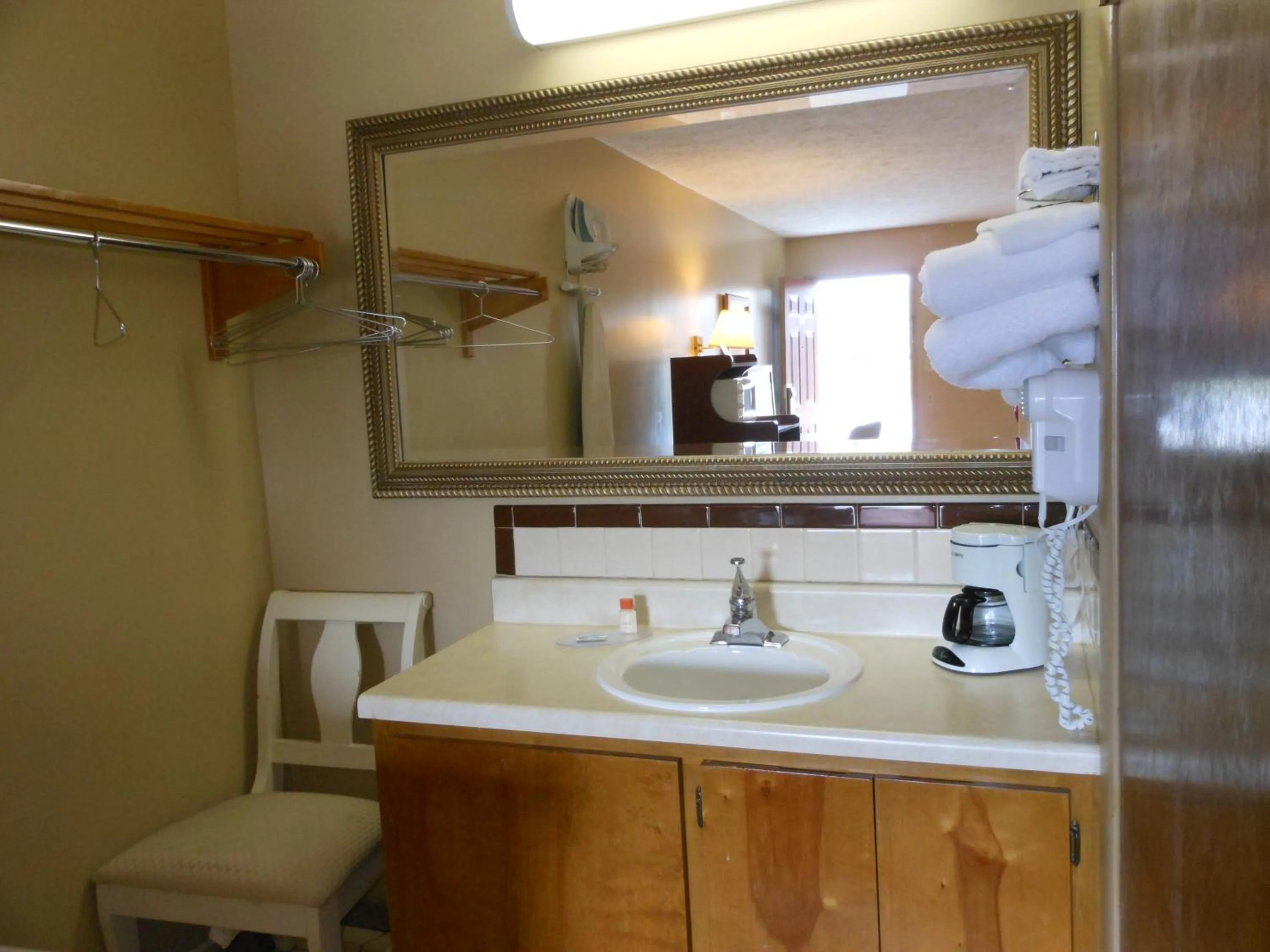 Other in McClellan Inn