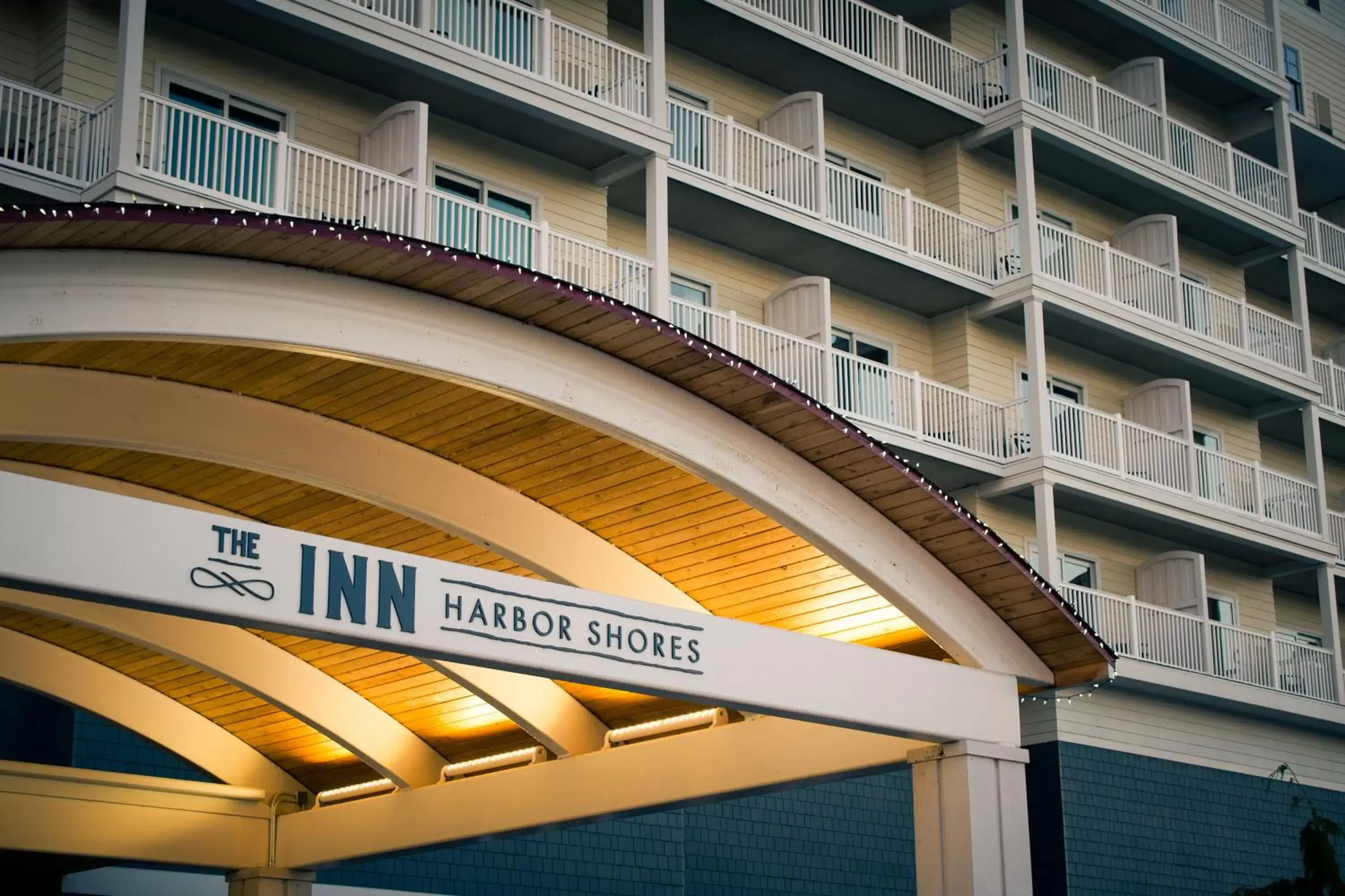 Facade/entrance, Property Building in The Inn at Harbor Shores