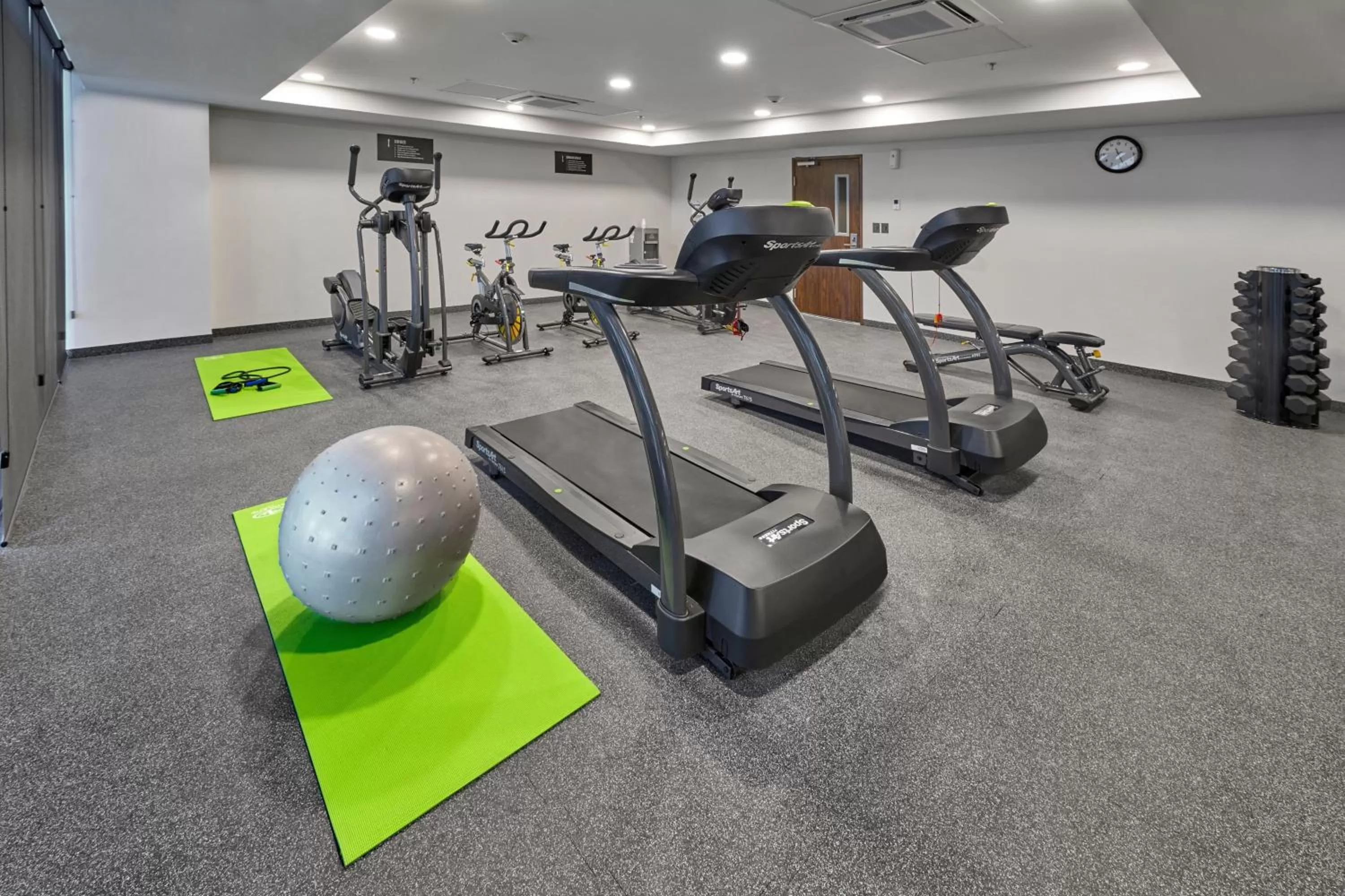 Fitness centre/facilities in City Express Plus by Marriott Merida