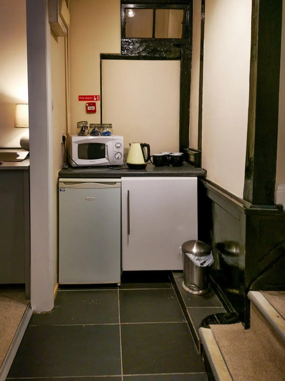 Kitchen/Kitchenette in The Olde Kings Arms