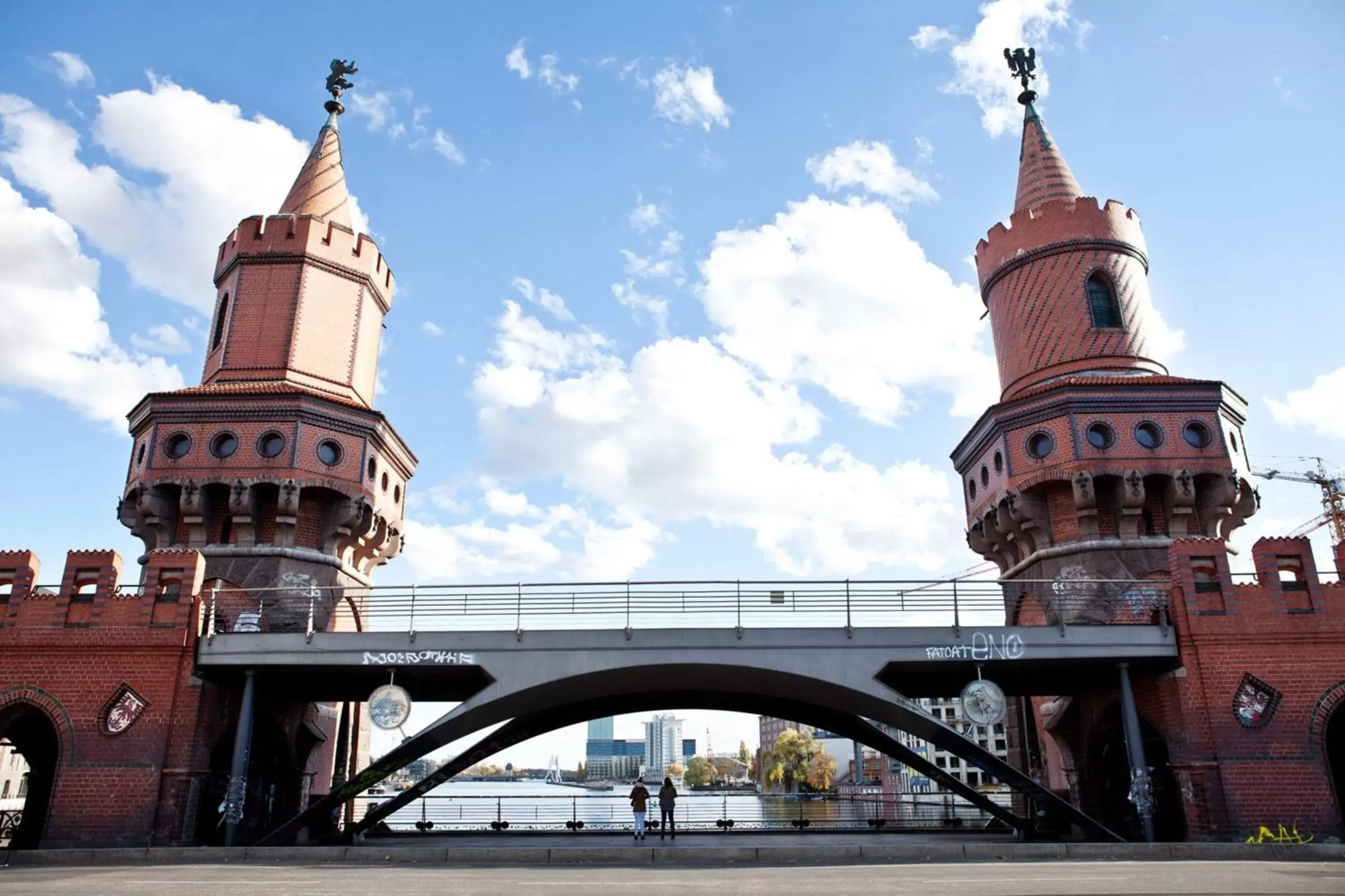 Nearby Landmark in Hotel Indigo Berlin - East Side Gallery