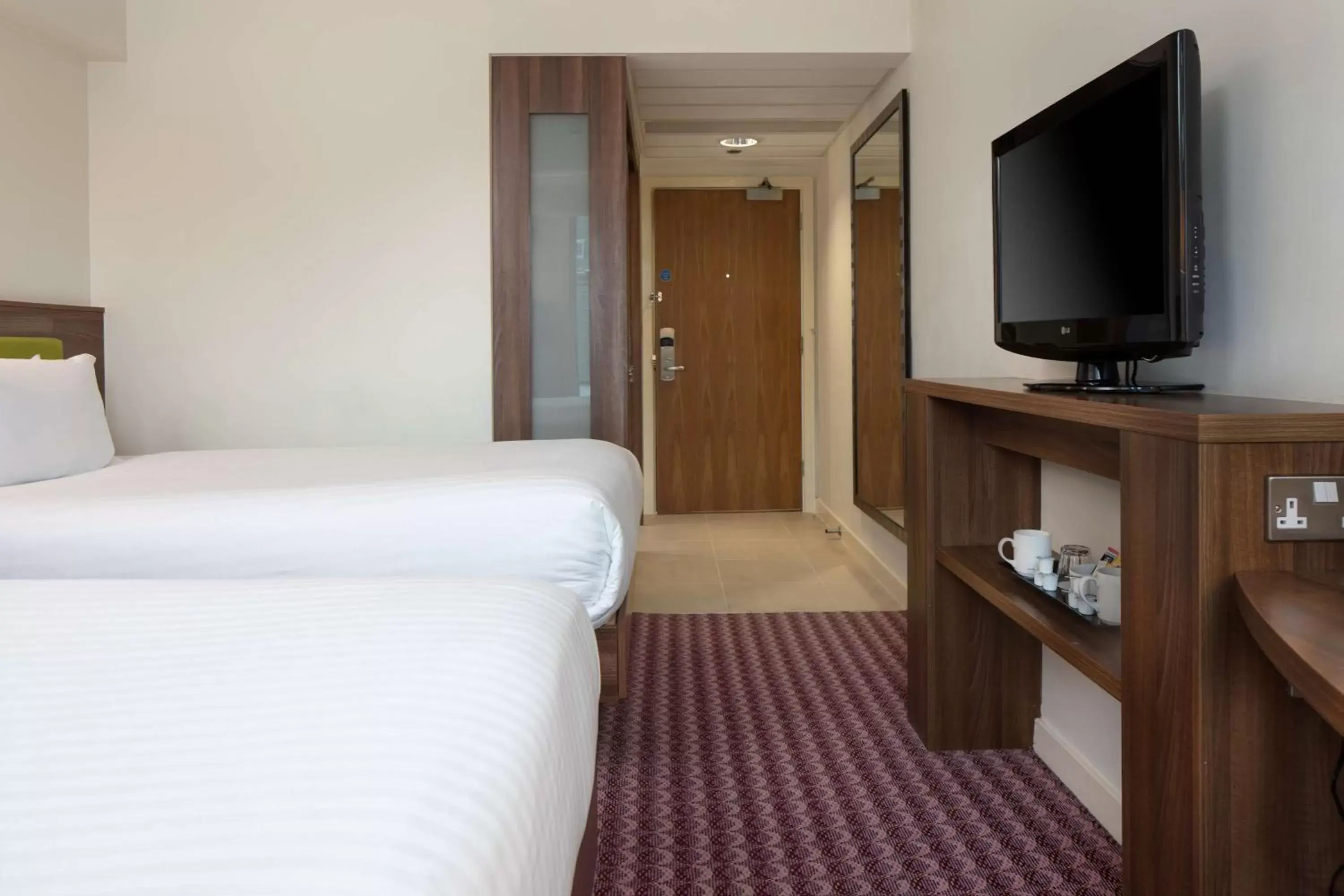 Bed, TV/Entertainment Center in Hampton by Hilton York