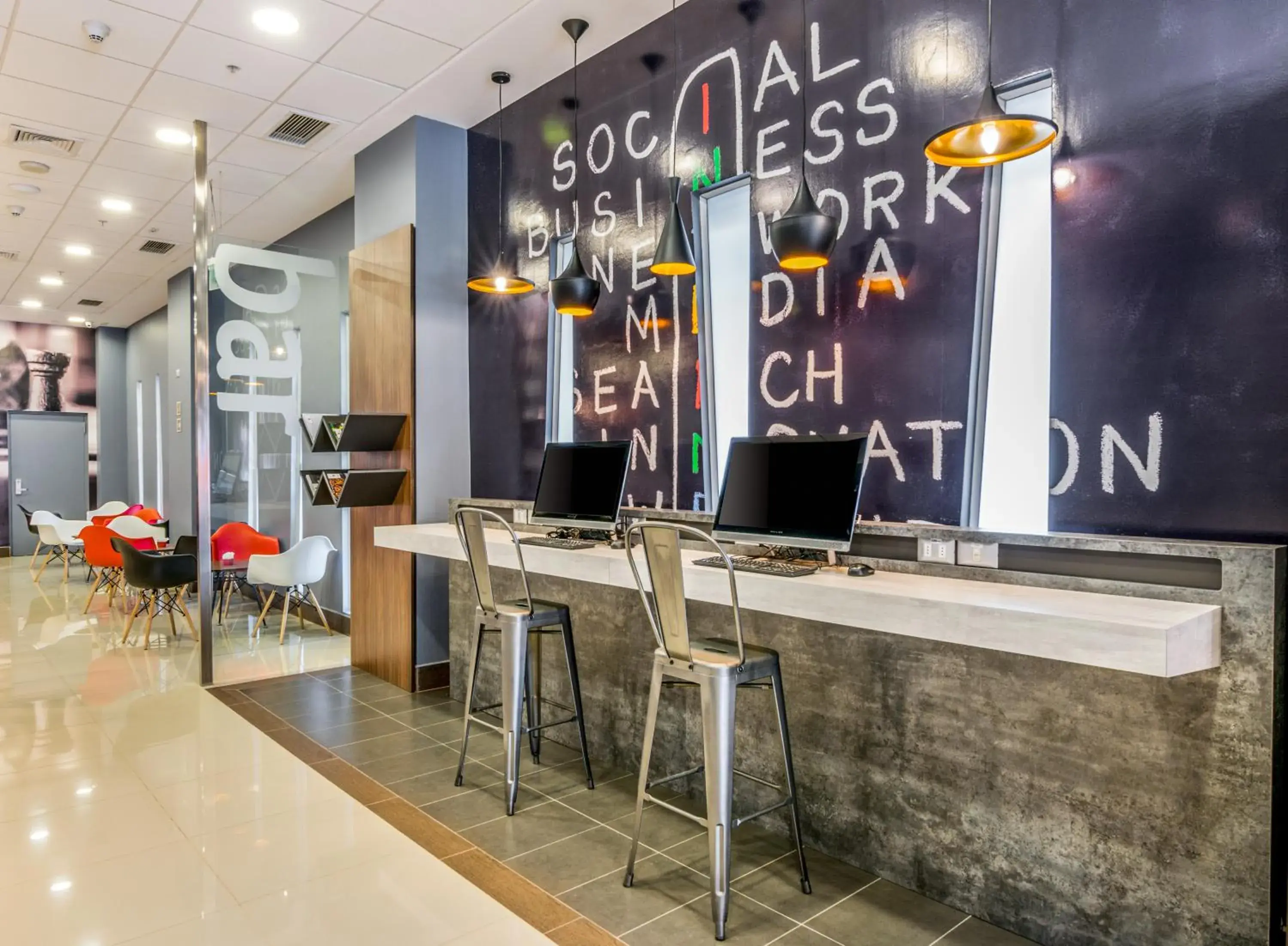 Business facilities, Lobby/Reception in ibis Puerto Montt