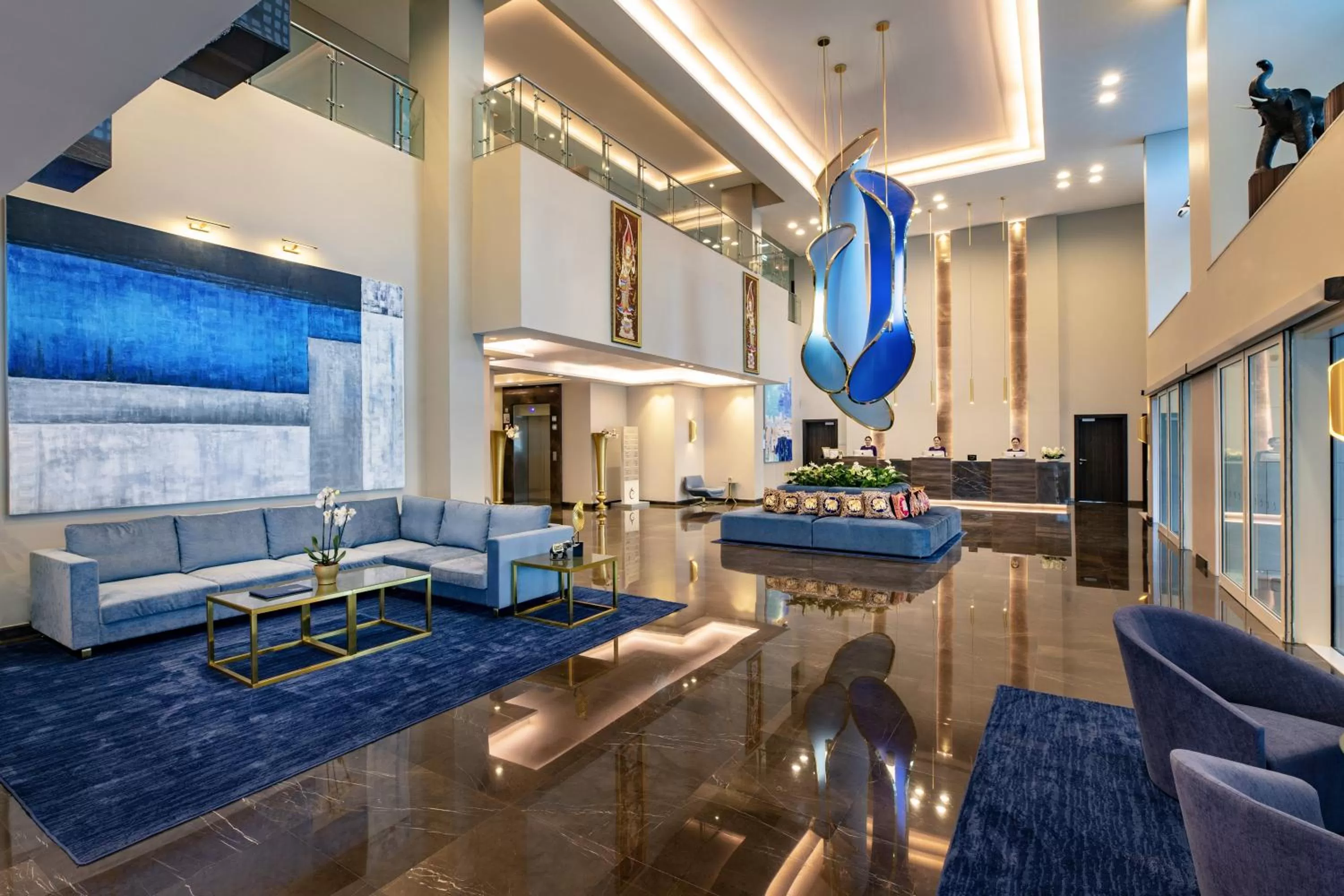 Lobby or reception in Centara West Bay Hotel & Residences Doha