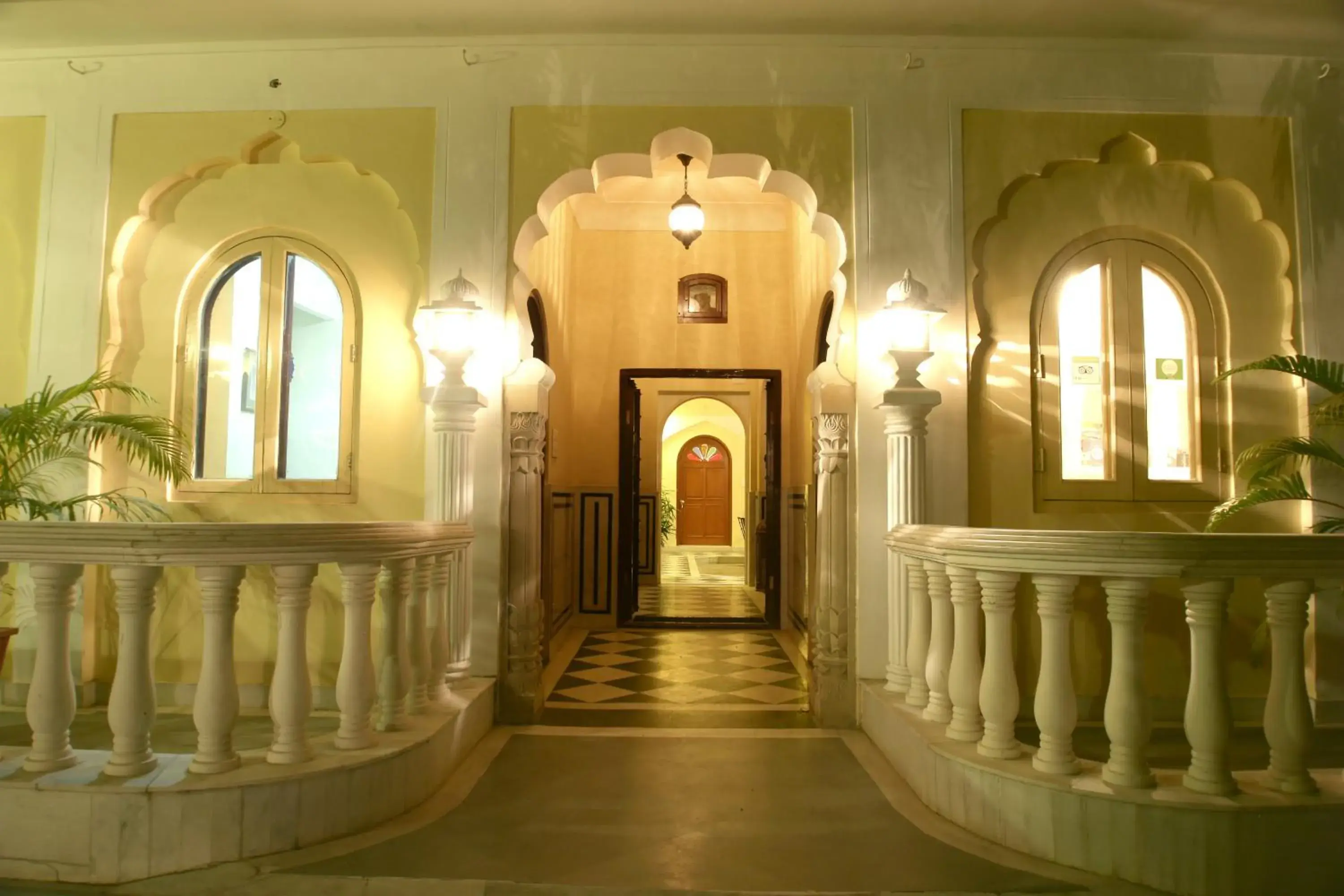 Facade/entrance in Khatu Haveli