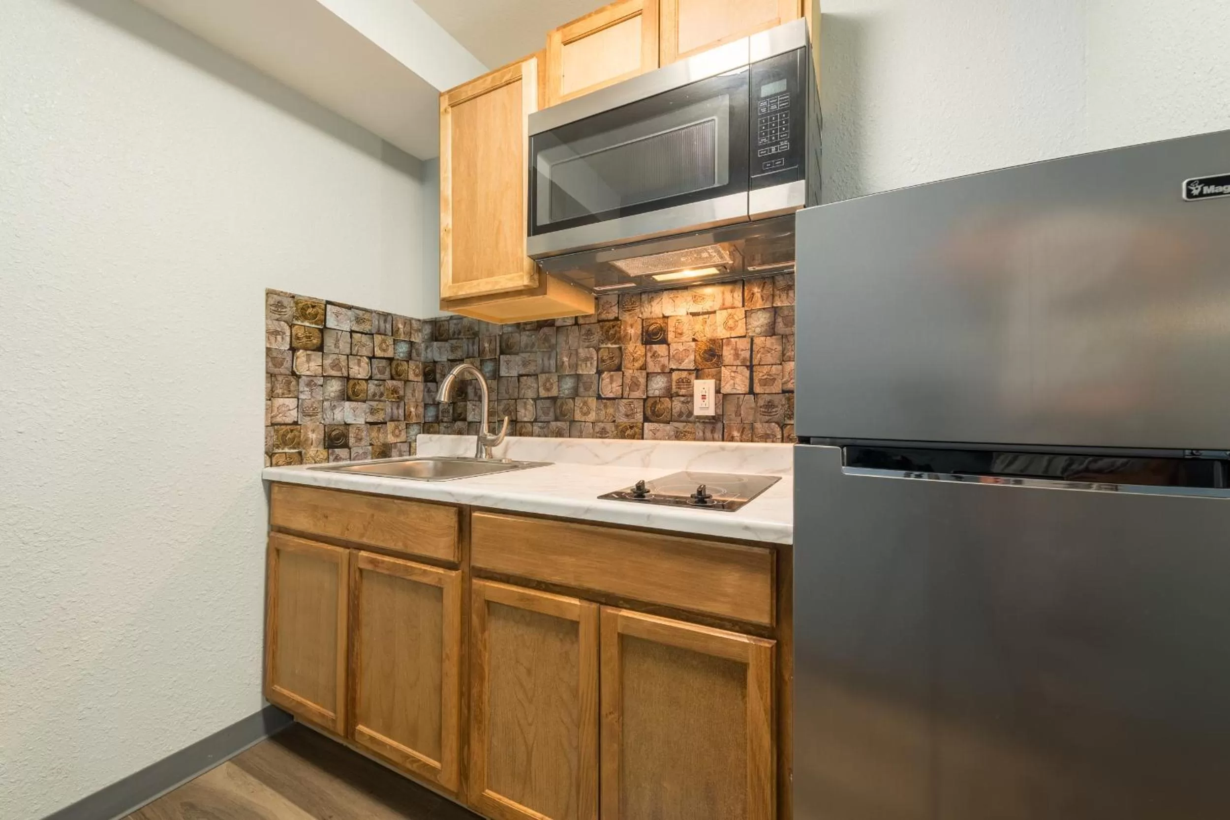 Kitchen or kitchenette in Quality Inn & Suites Manitou Springs at Pikes Peak