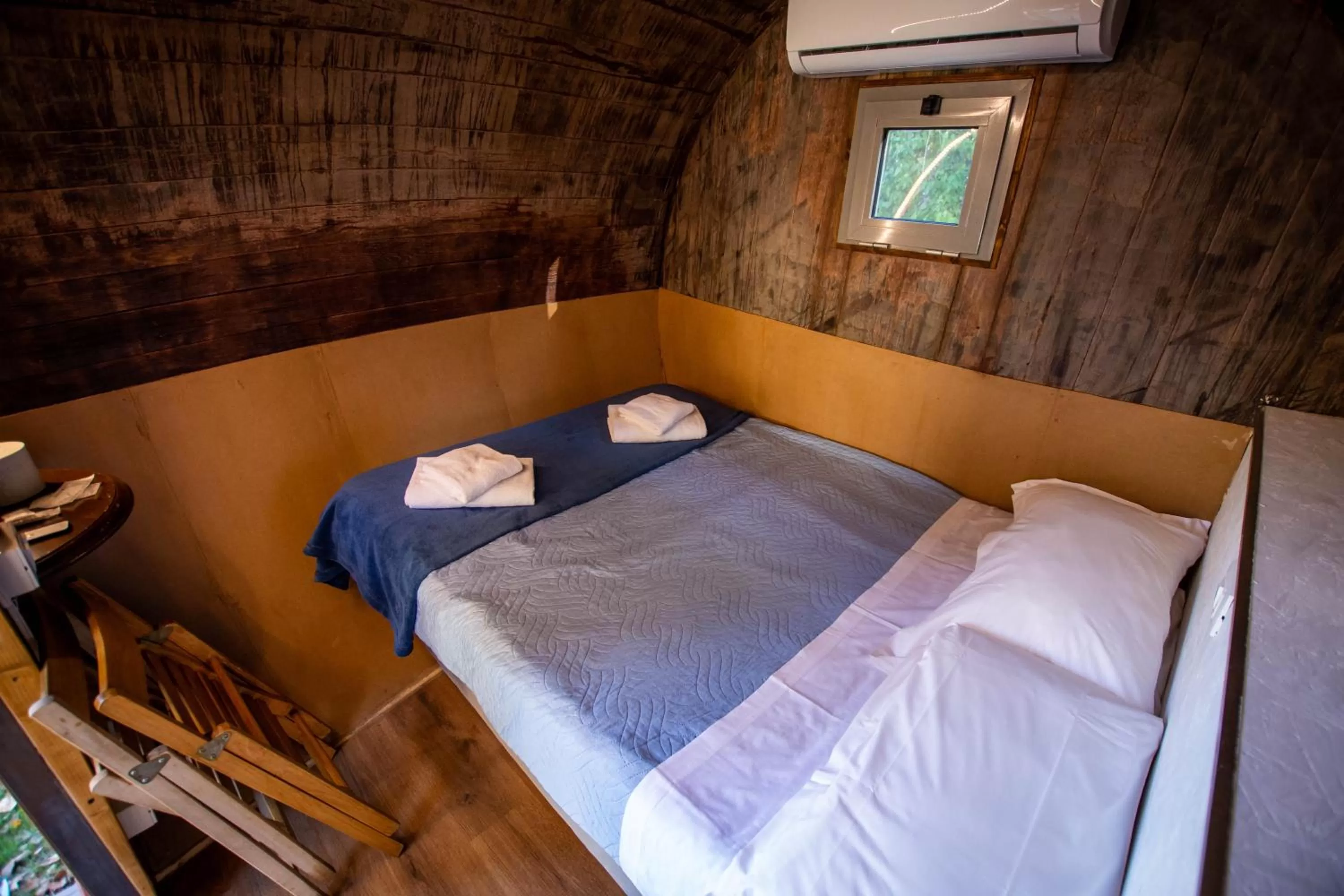 Bed in AgriCamping AlbaVillage Hotel & Wellness