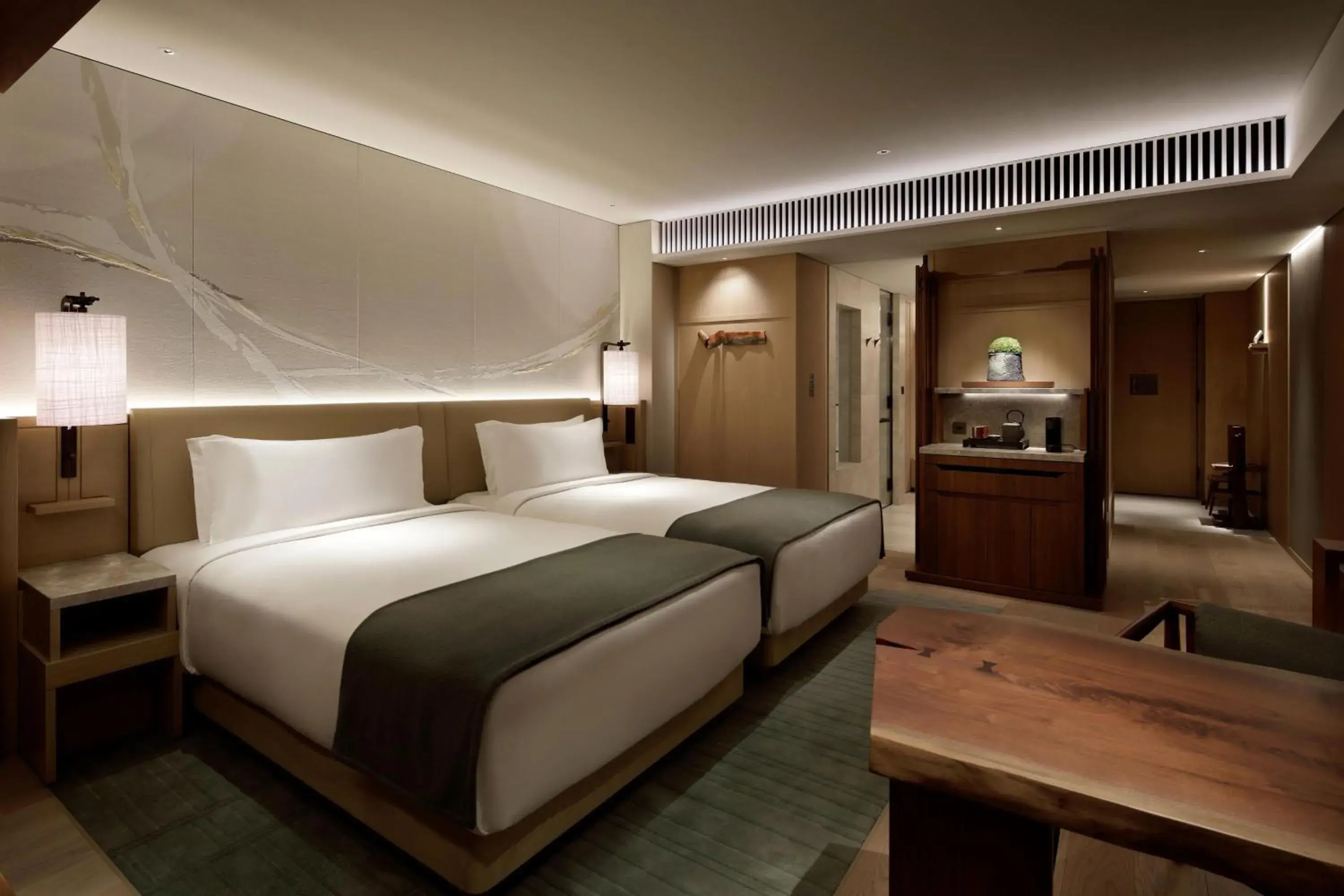 Photo of the whole room, Bed in HOTEL THE MITSUI KYOTO, a Luxury Collection Hotel & Spa