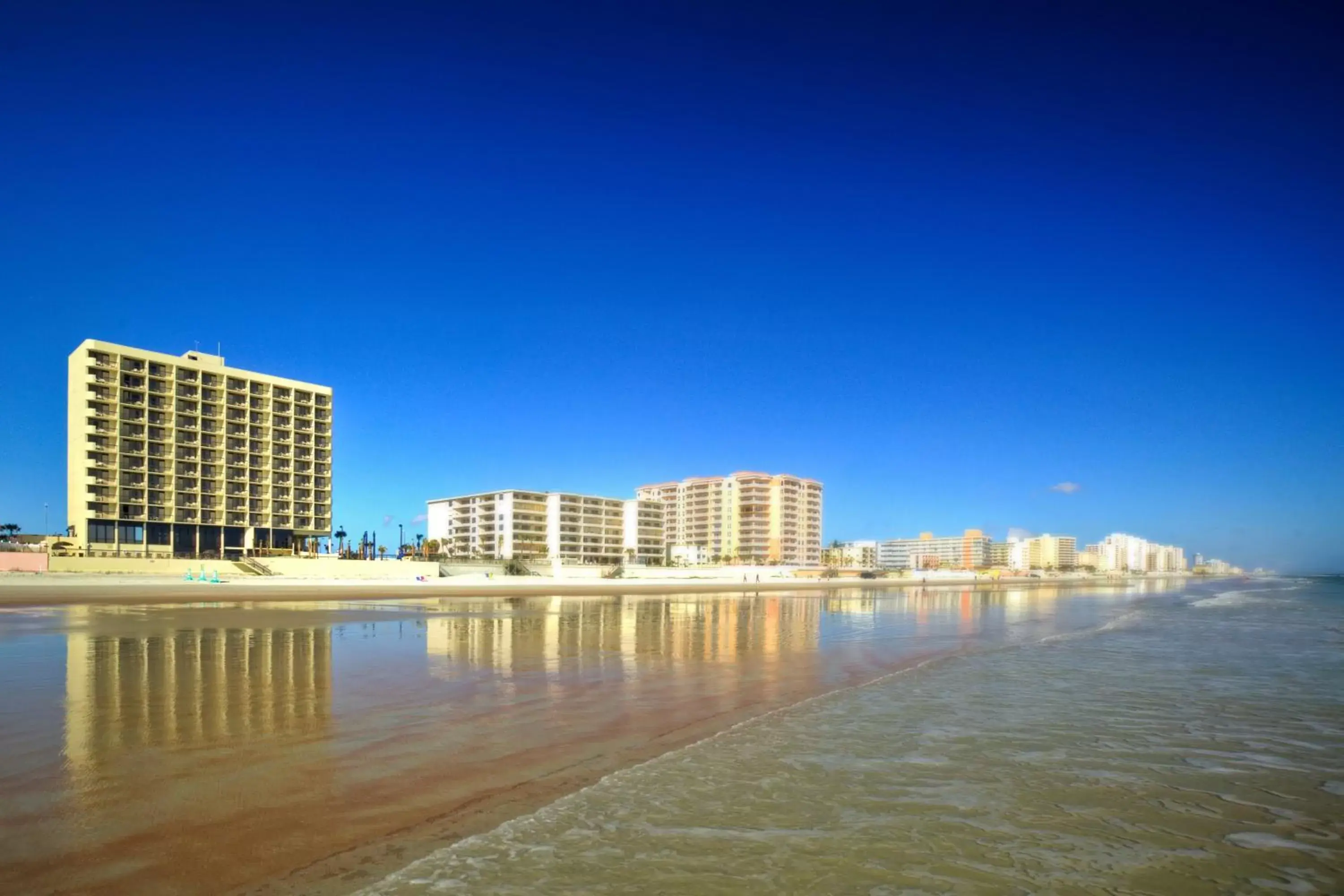 Property building in Holiday Inn Express & Suites Oceanfront Daytona Beach Shores, an IHG Hotel