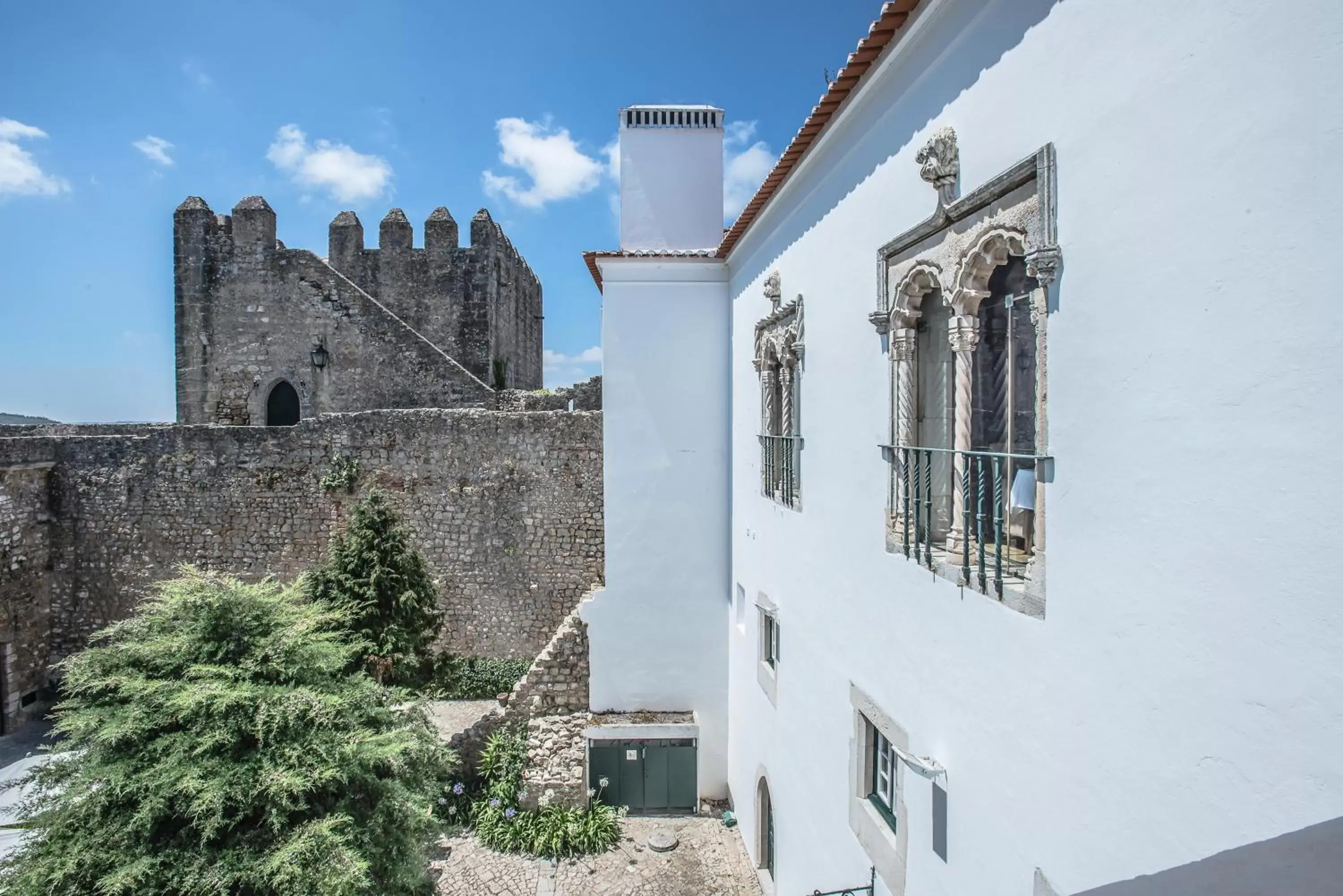 Facade/entrance, Property Building in Pousada Castelo de Obidos