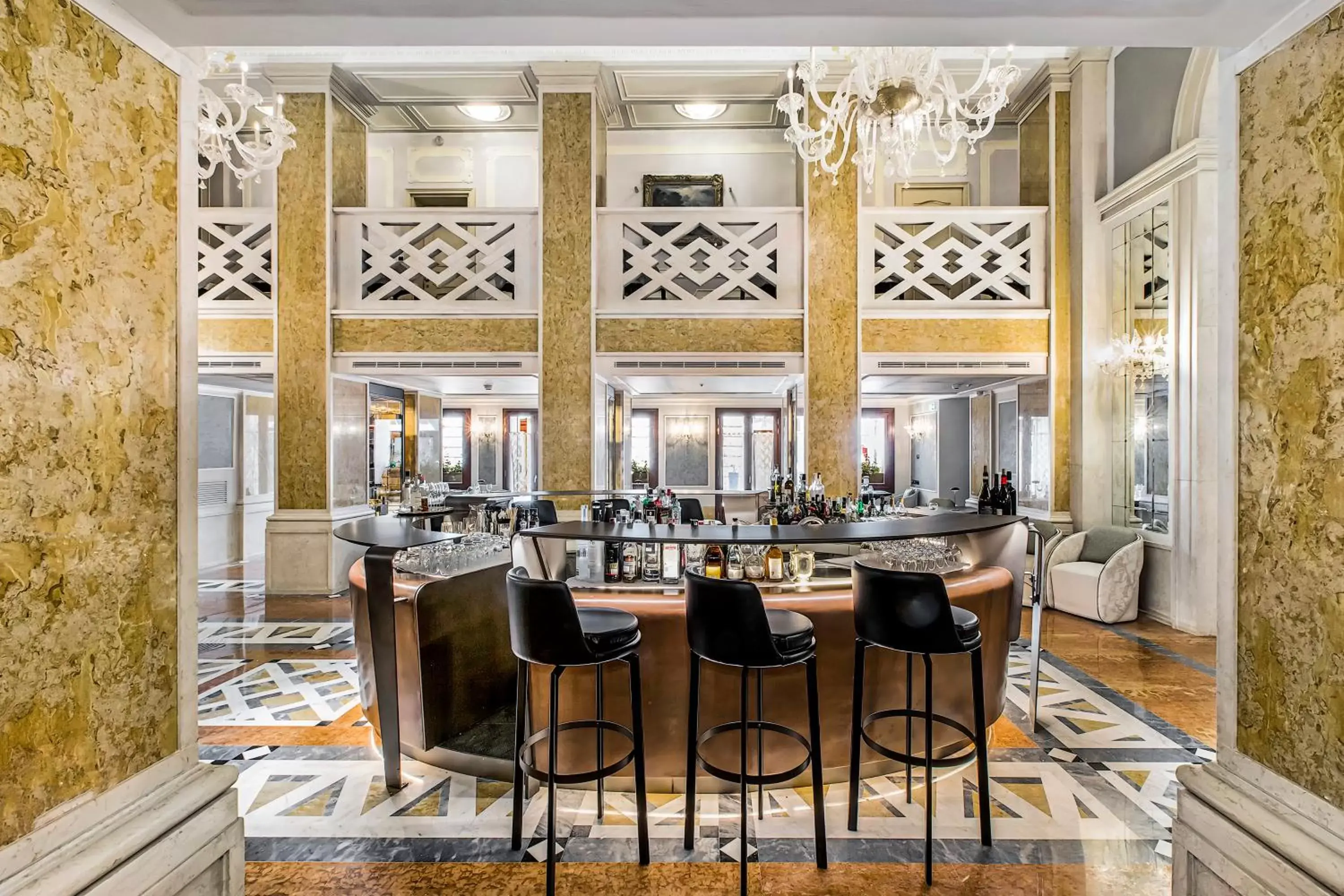 Lounge or bar, Restaurant/Places to Eat in Baglioni Hotel Luna - The Leading Hotels of the World