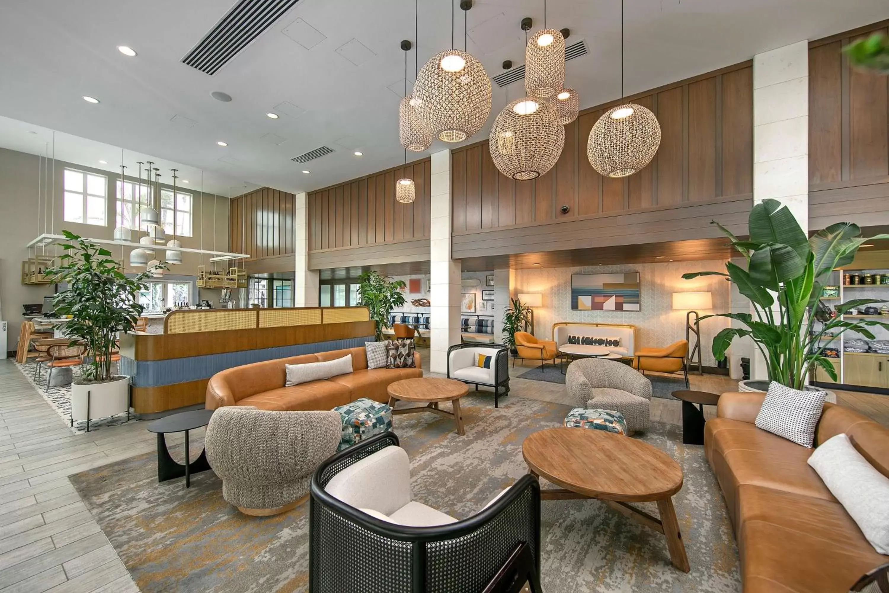 Lobby or reception, Lounge/Bar in Inn at the Pier Pismo Beach, Curio Collection by Hilton