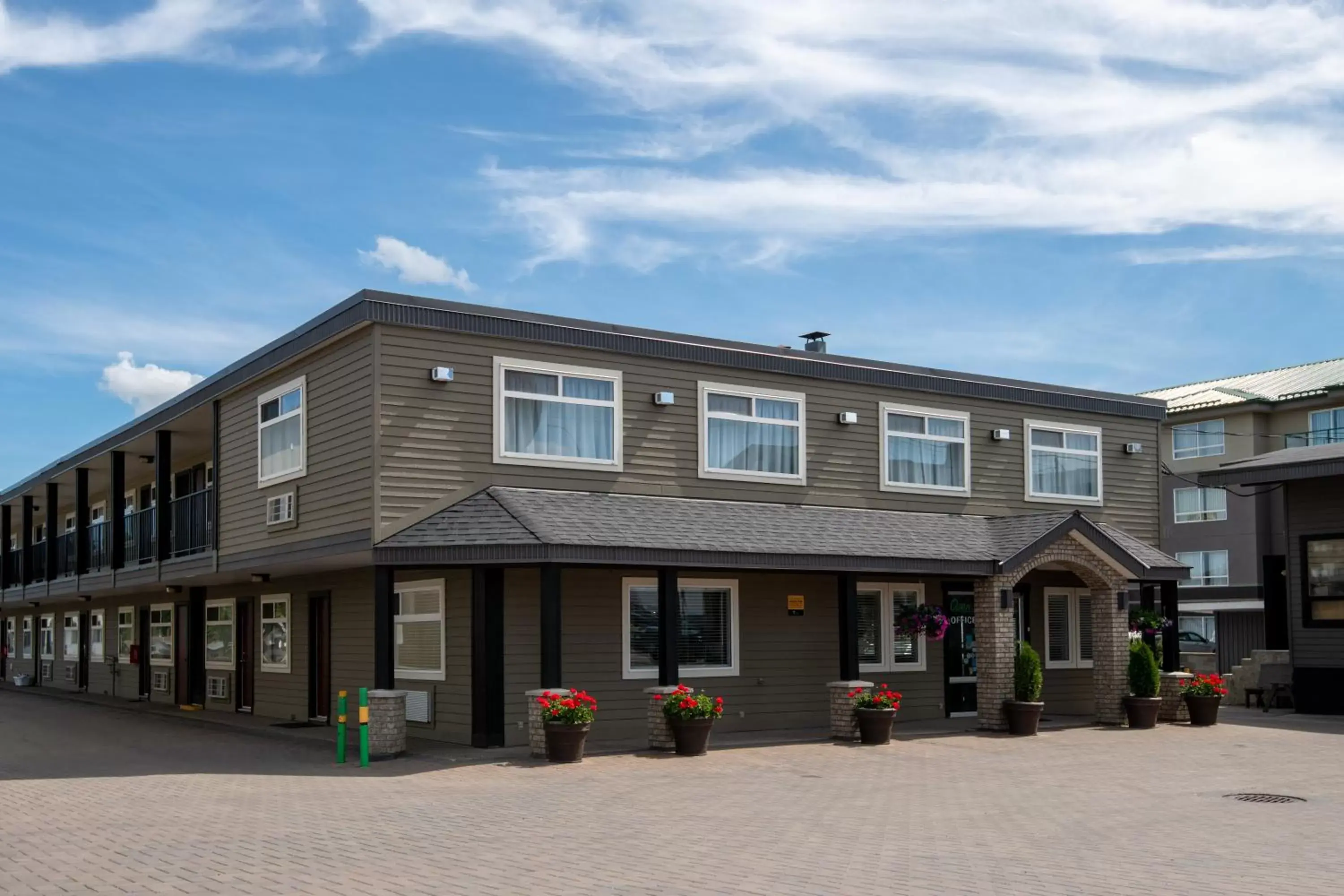Property Building in Canadas Best Value Inn-Prince George