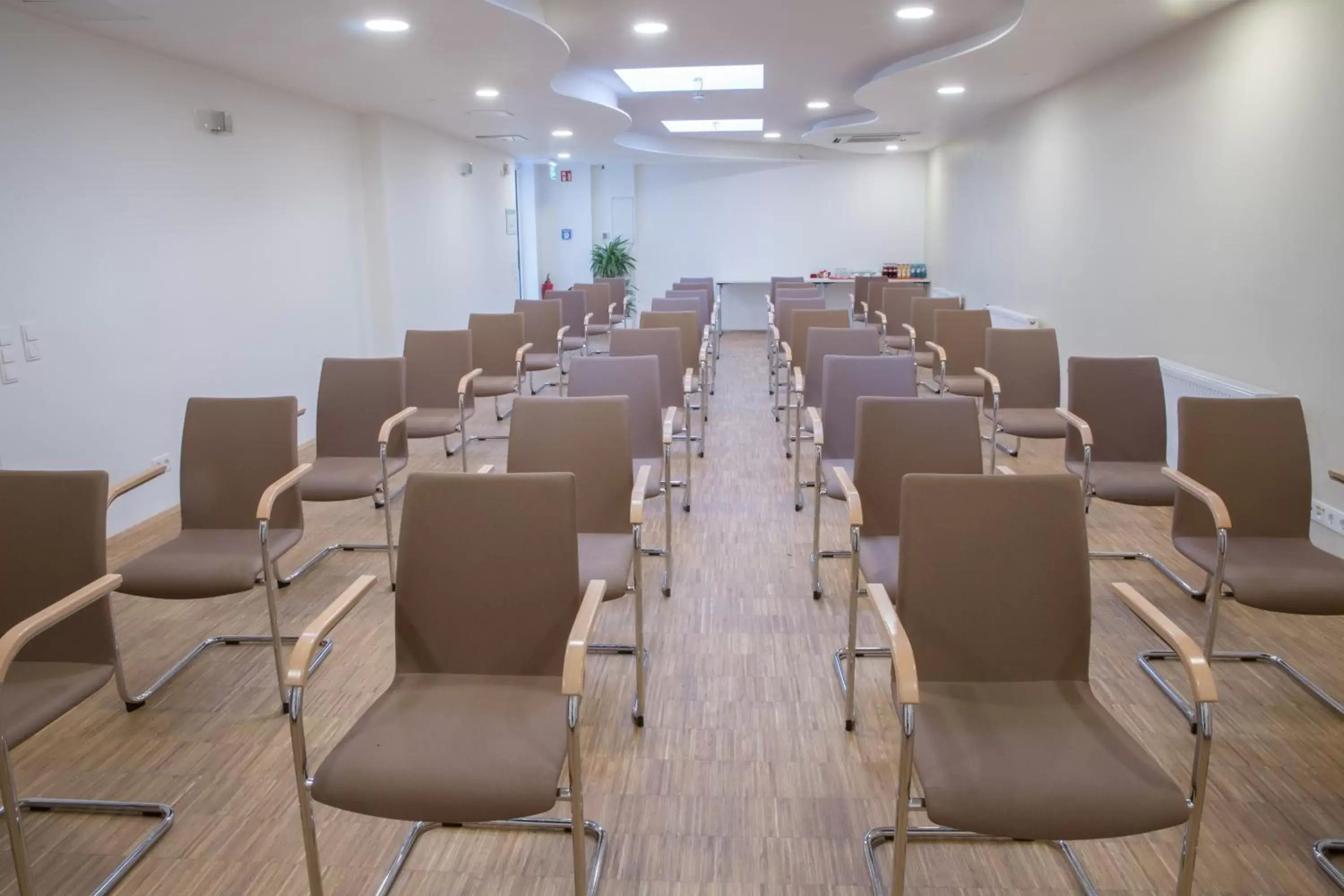 Meeting/conference room, Business Area/Conference Room in Goethe Business Hotel by Trip Inn