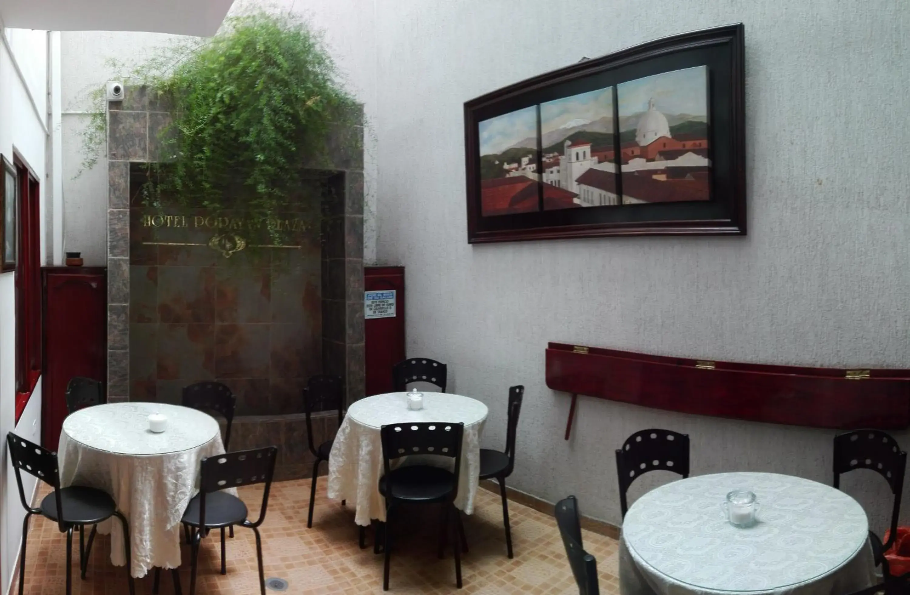 Property building, Restaurant/Places to Eat in Hotel Popayan Plaza