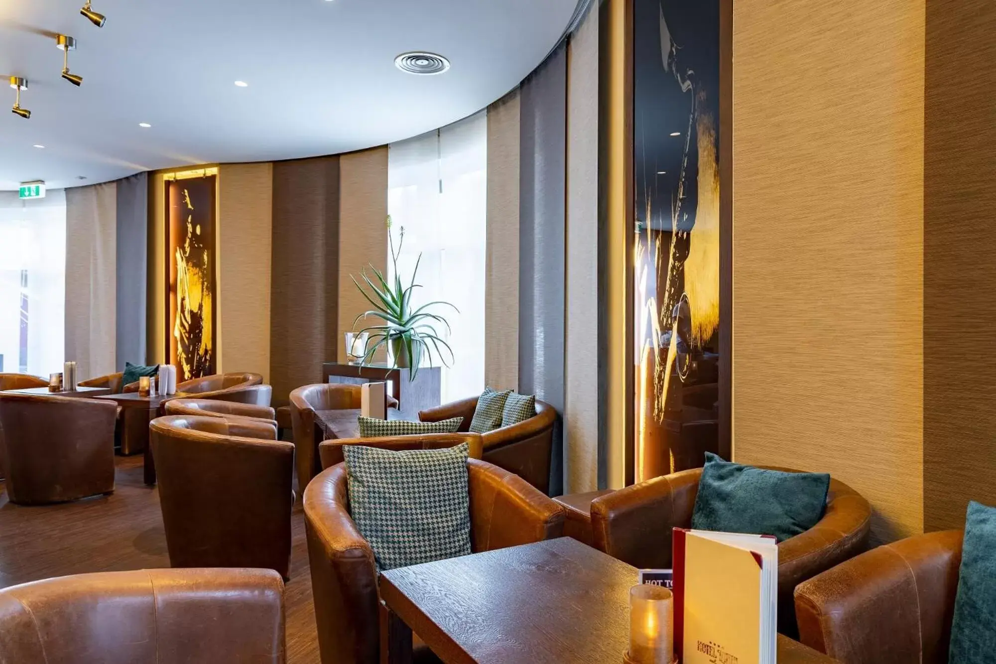 Lounge or bar in Hotel Latini Lounge or bar in Hotel Latini