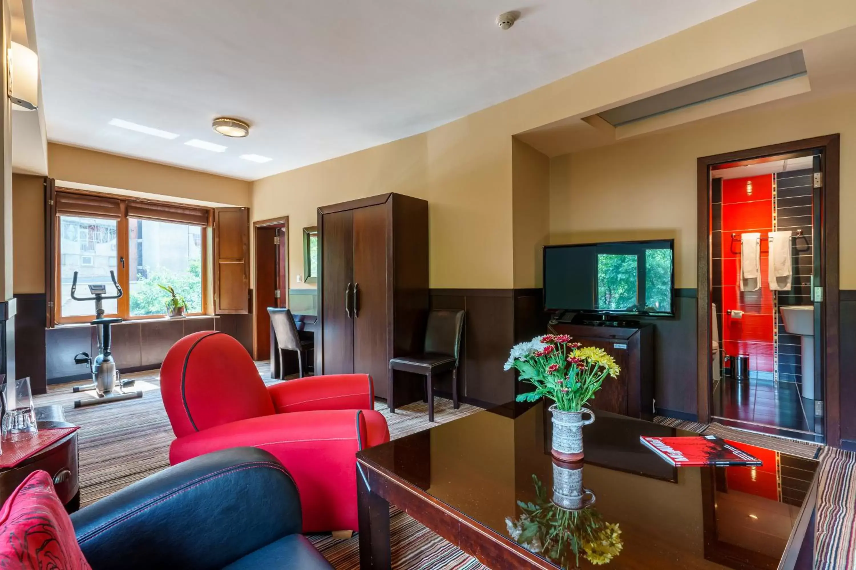 Deluxe Apartment in Hotel Ego - Free Parking - Top Central Location Deluxe Apartment in Hotel Ego - Free Parking - Top Central Location