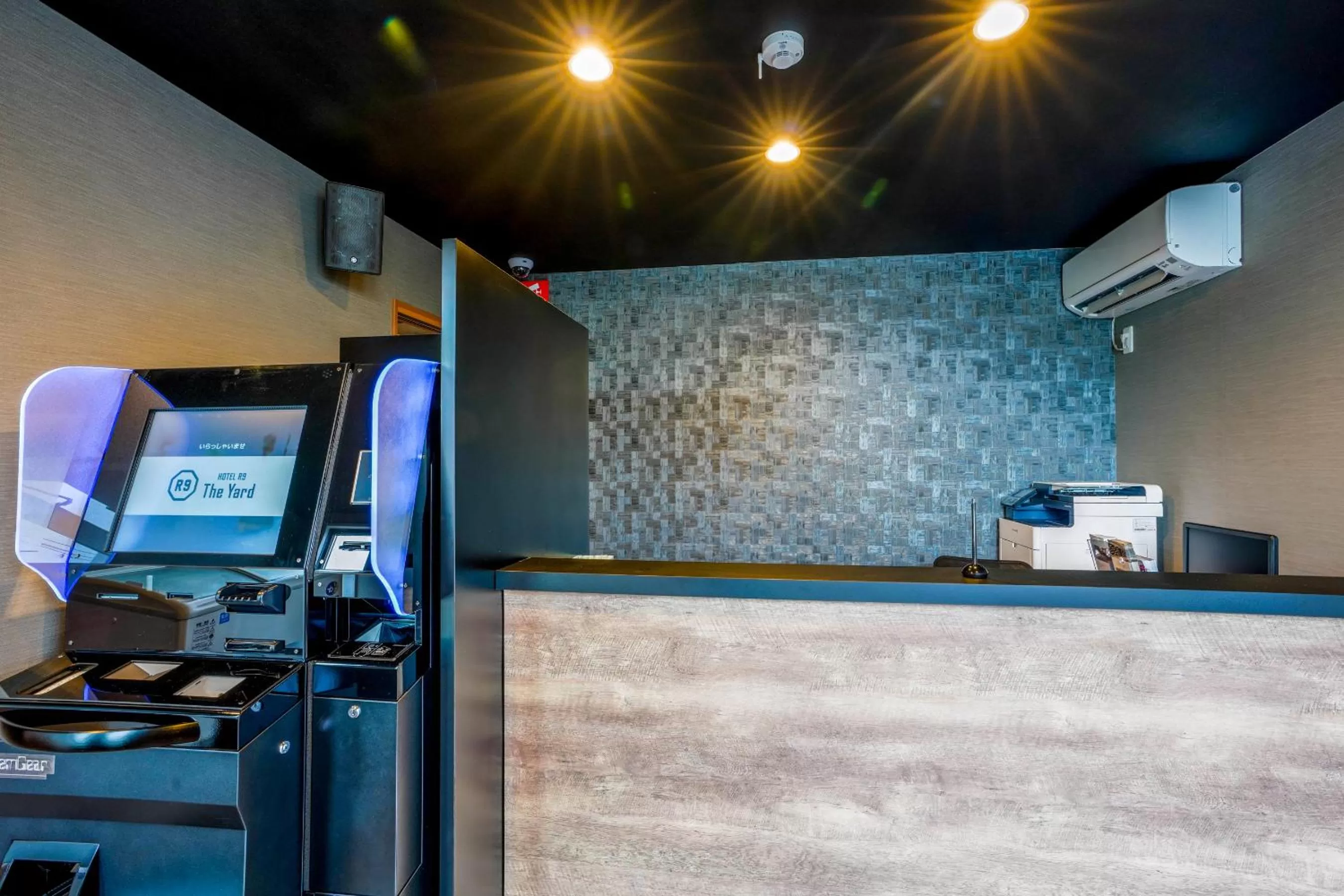 Lobby or reception in HOTEL R9 The Yard Sanotenjin