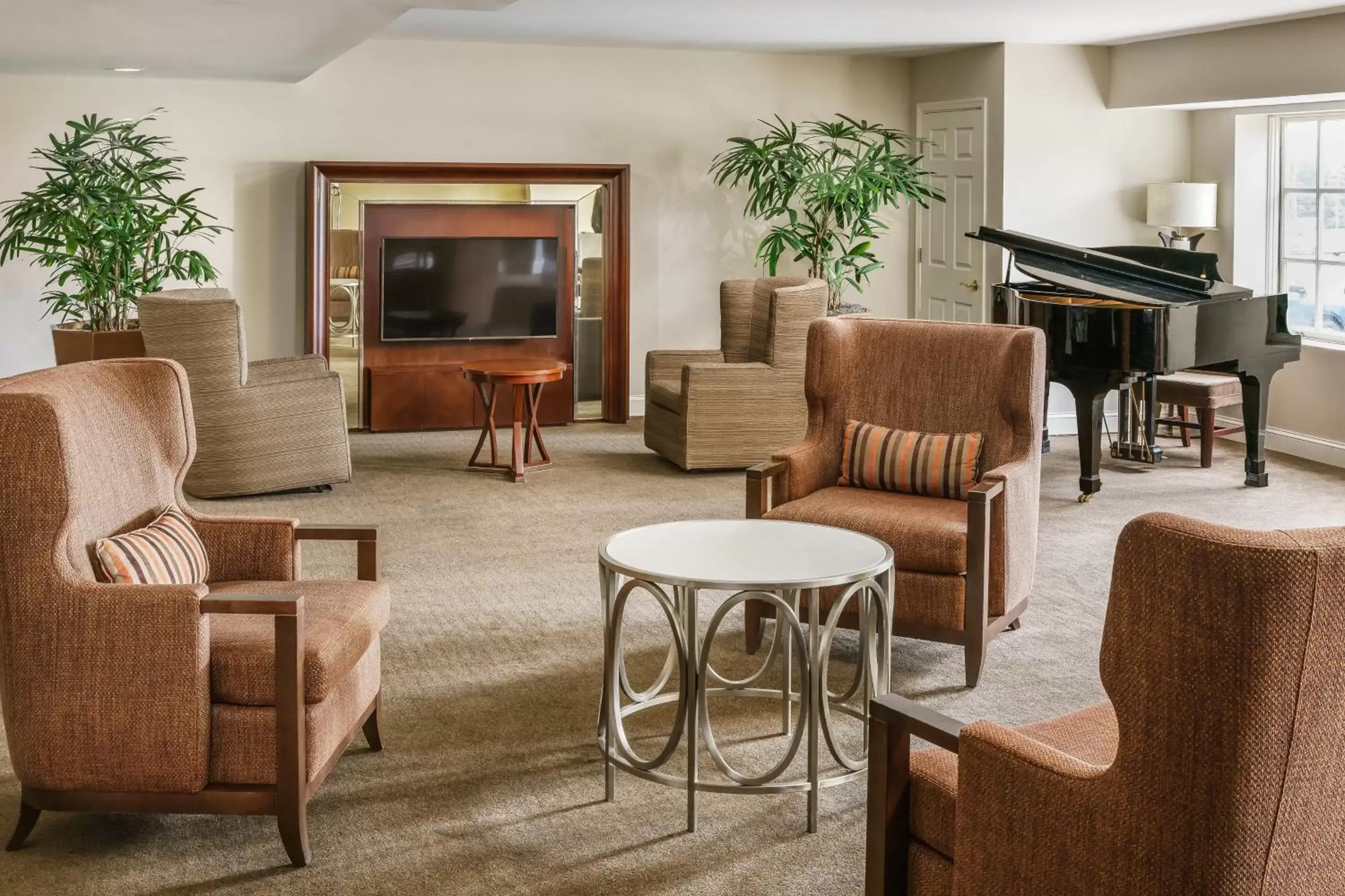 Business facilities, Seating Area in Sheraton Great Valley Hotel