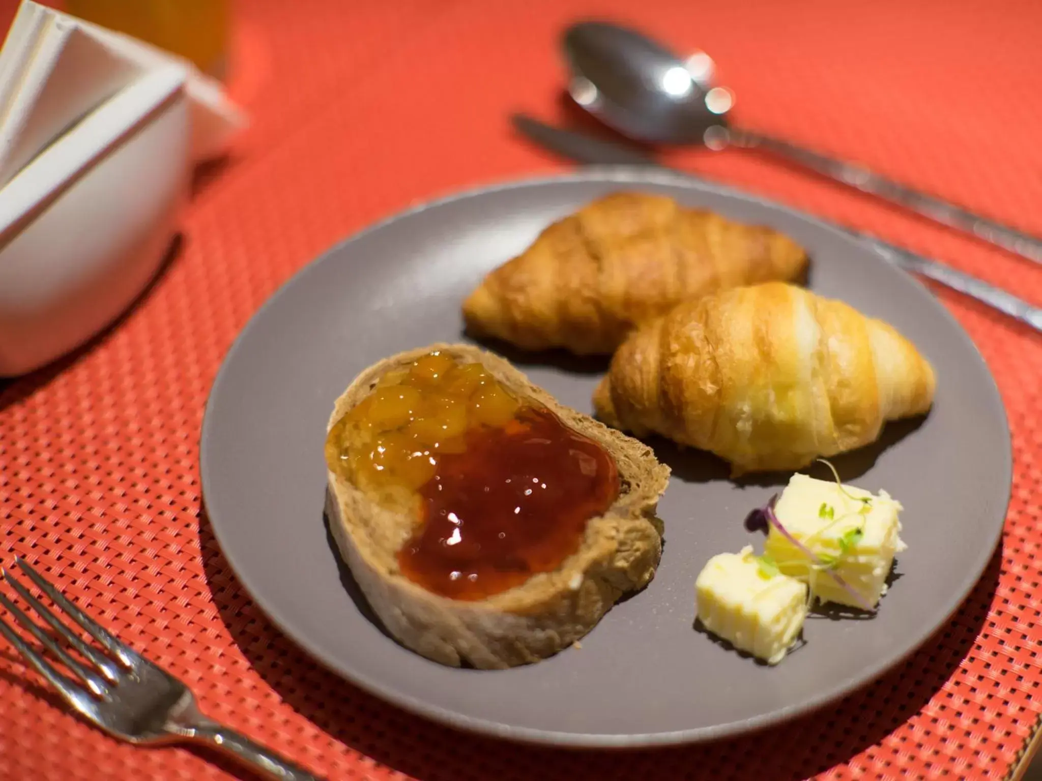 Buffet breakfast, Food in Ibis Riga Centre