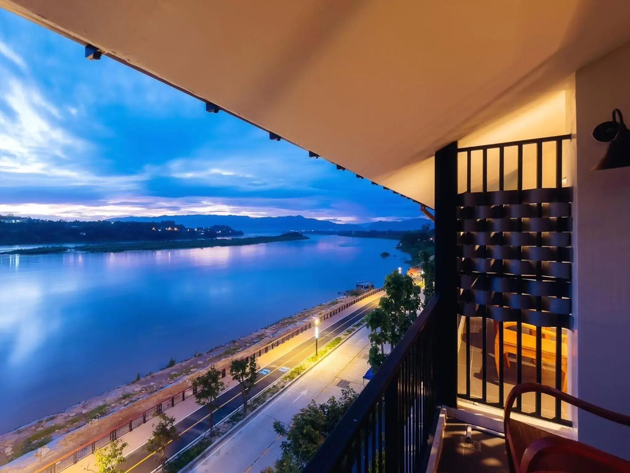 Balcony/Terrace in Fortune Riverview Hotel Chiang Khong