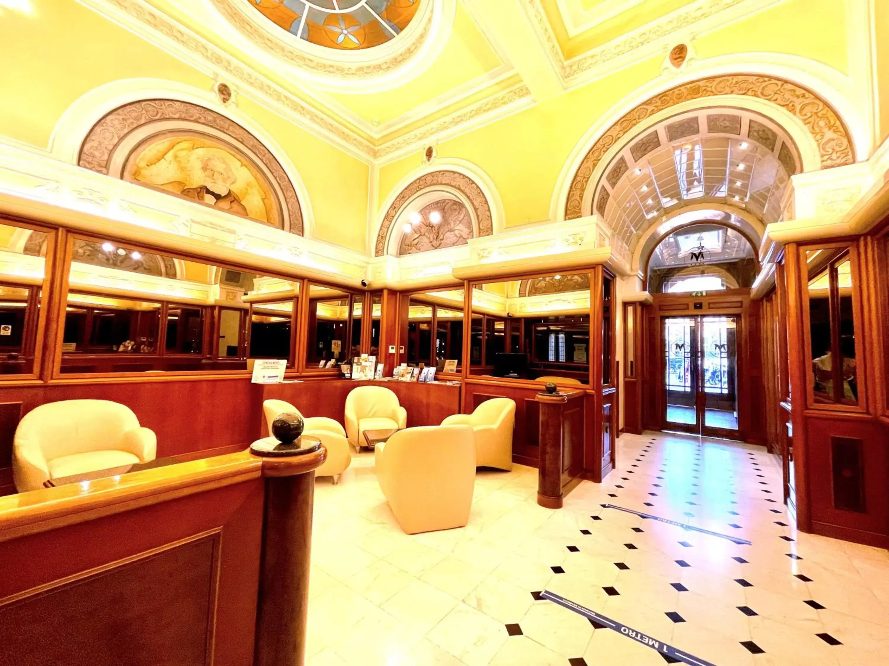Lobby or reception in Best Western Hotel Moderno Verdi Lobby or reception in Best Western Hotel Moderno Verdi