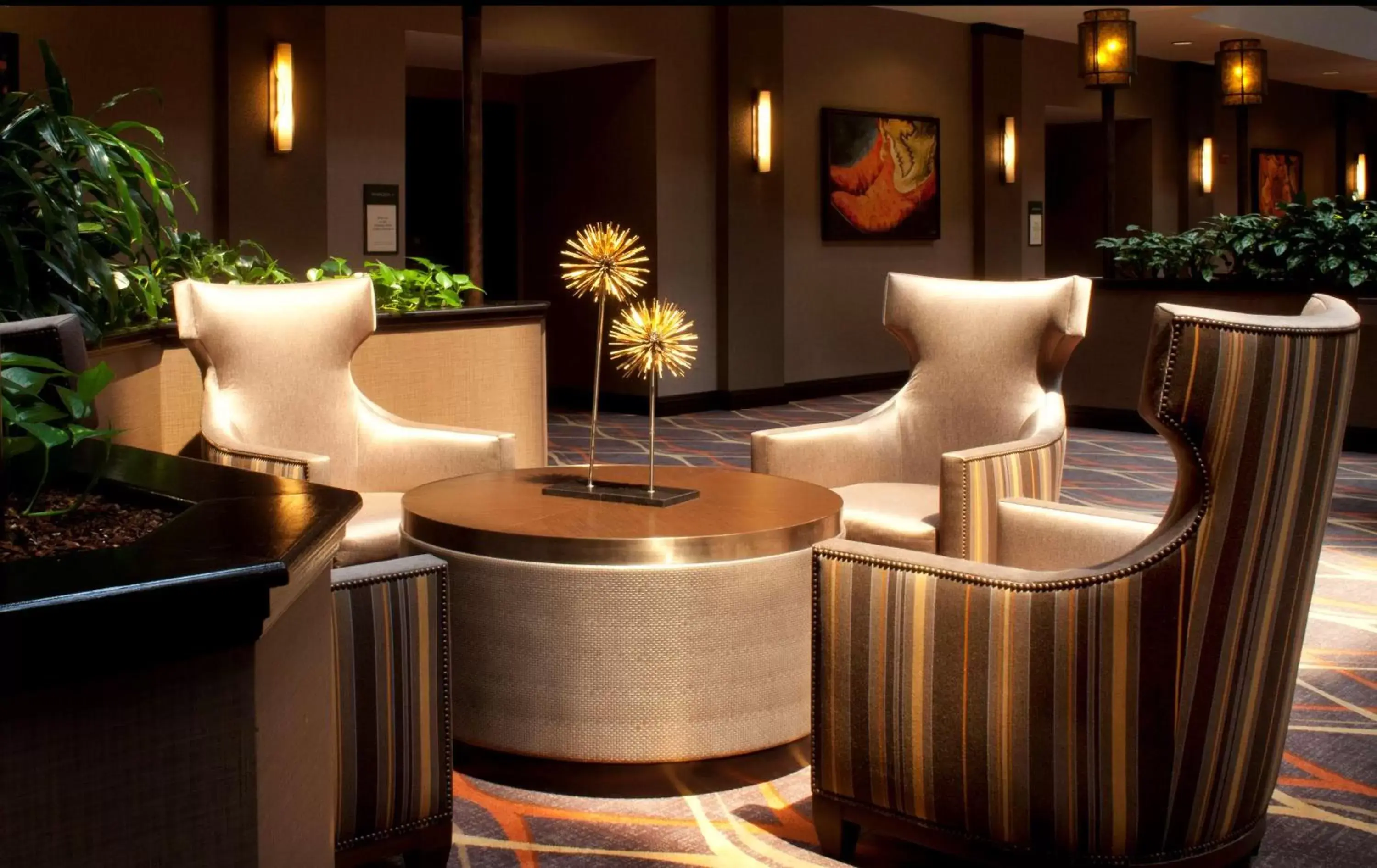 Lobby or reception, Lounge/Bar in Embassy Suites by Hilton Austin Arboretum