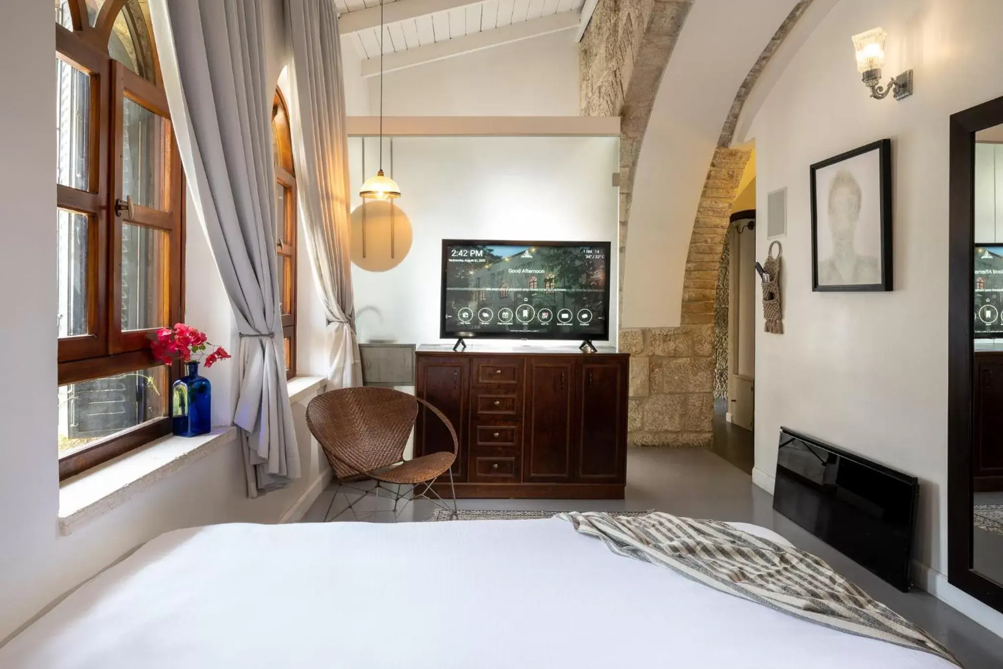 Photo of the whole room, Bed in Alegra Boutique Hotel