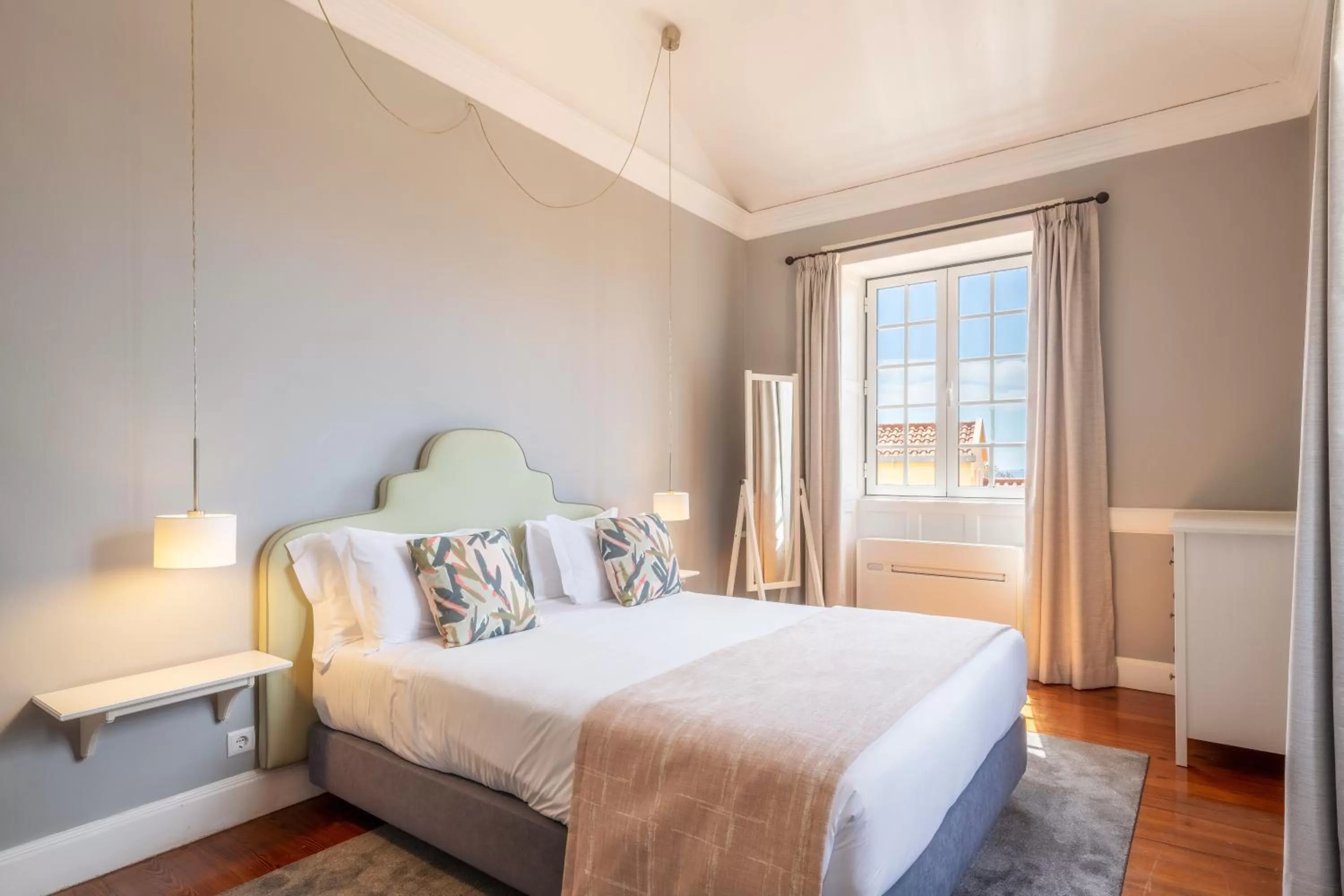 Bedroom, Bed in The Wine Lodges by An Island Apart