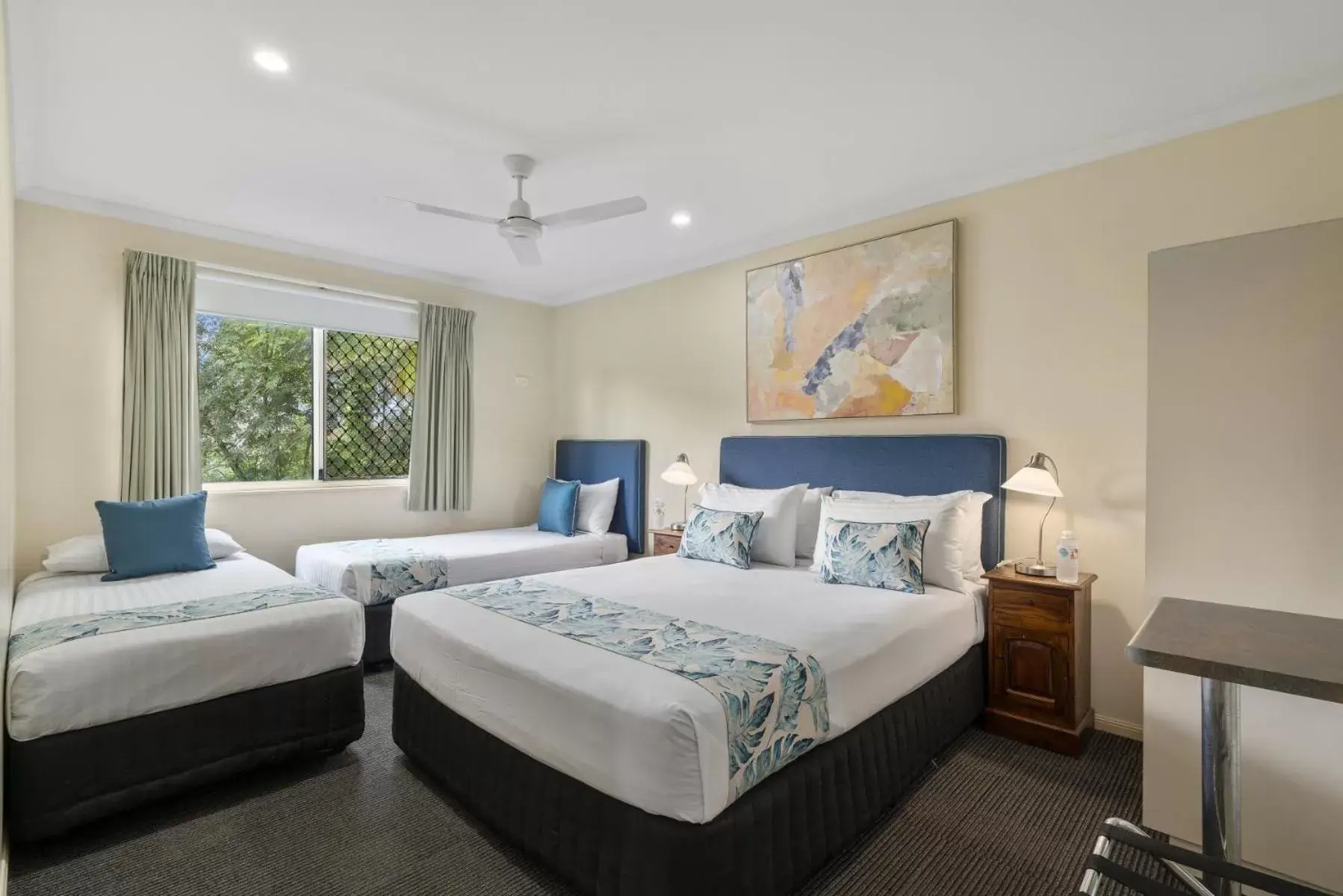 Bedroom, Bed in Caboolture Central Motor Inn, Sure Stay Collection by BW Bedroom, Bed in Caboolture Central Motor Inn, Sure Stay Collection by BW