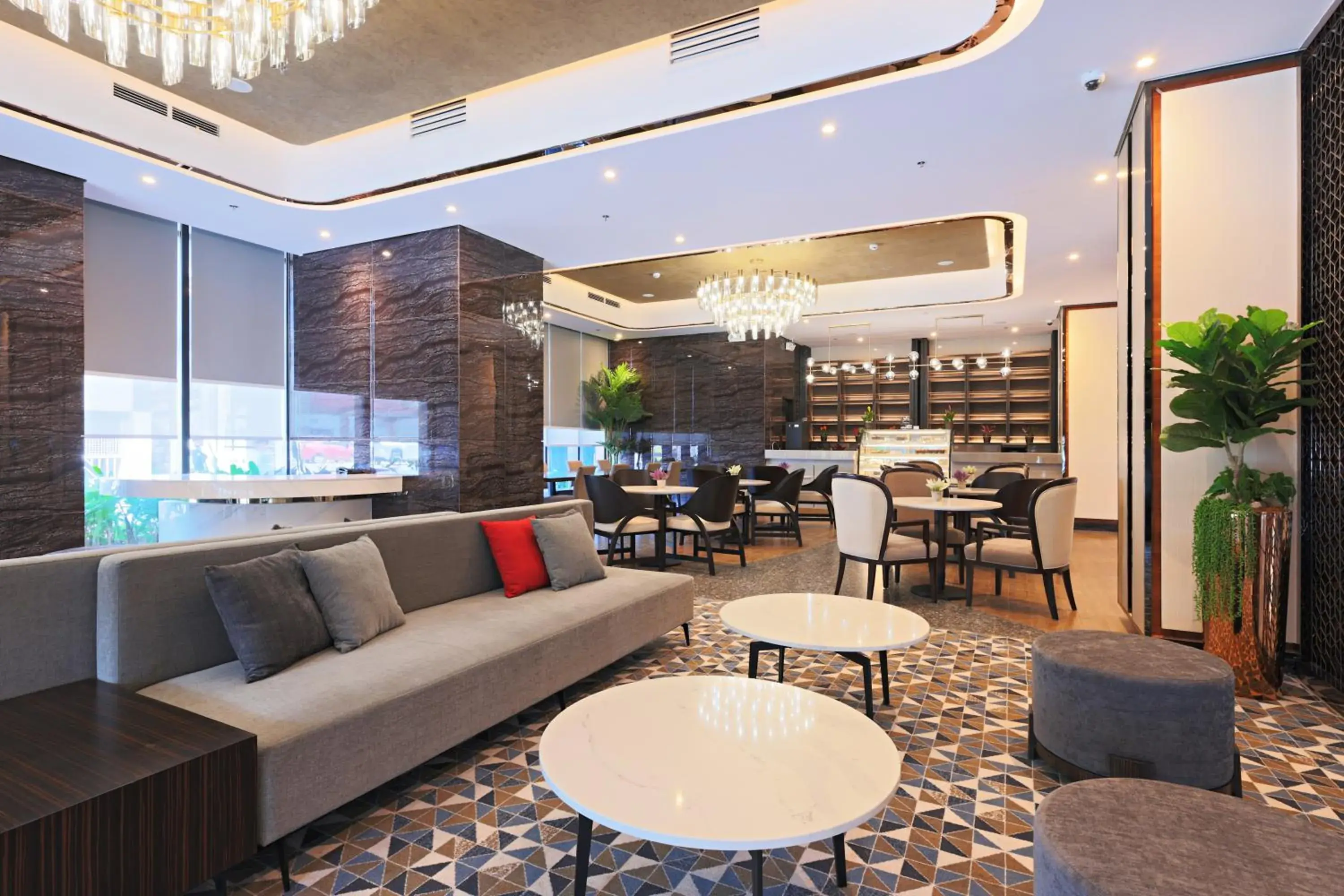 Restaurant/places to eat, Lounge/Bar in Best Western Plus Metro Clark