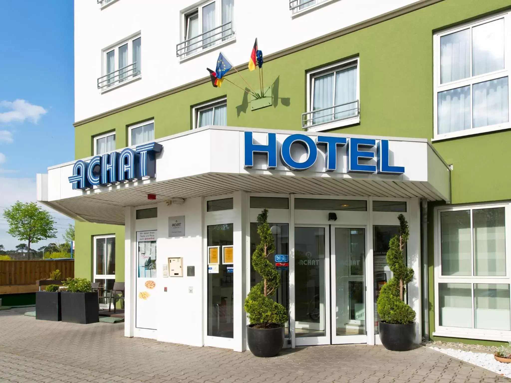 Facade/entrance, Property Building in ACHAT Hotel Darmstadt Griesheim