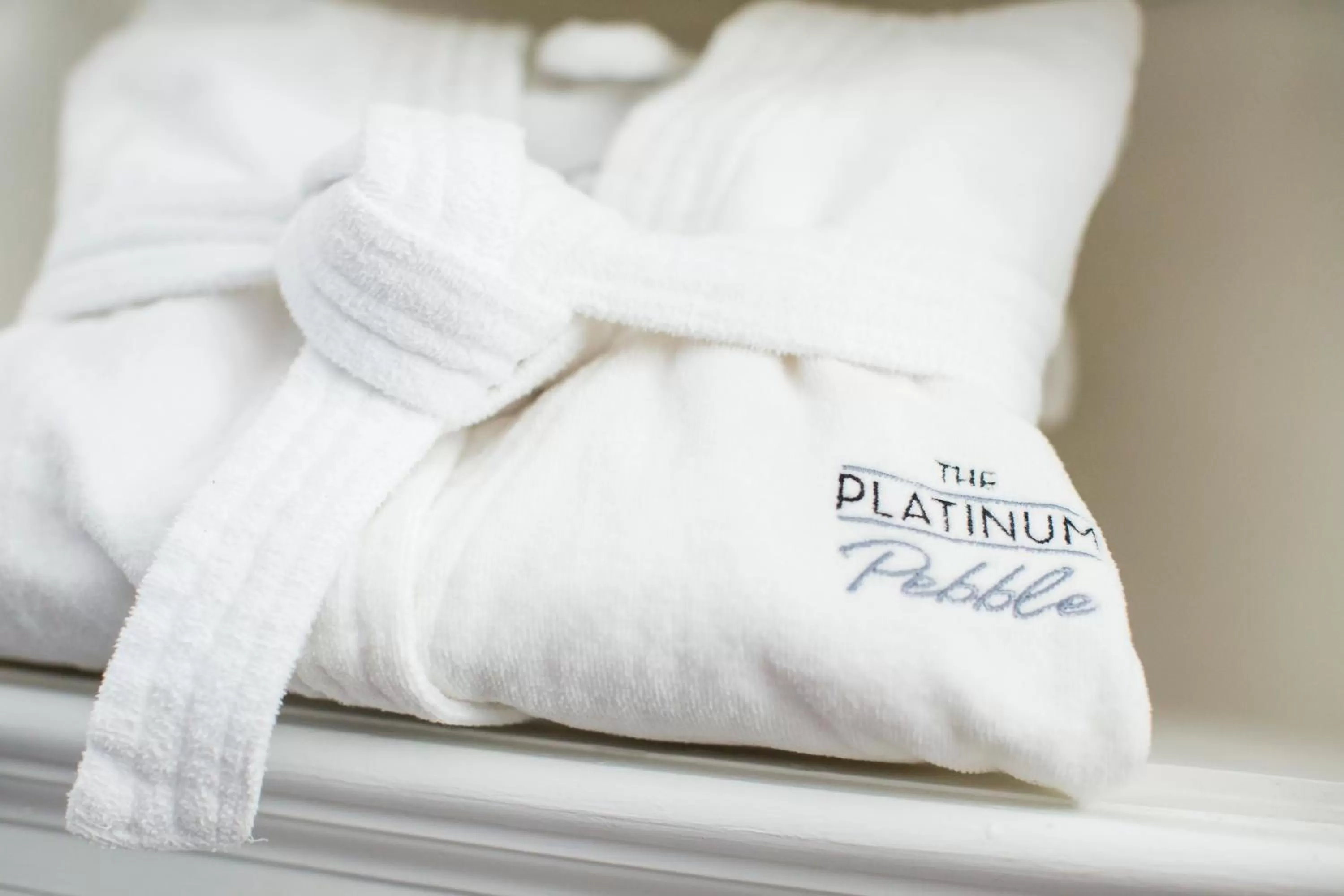 Bathroom, Bed in The Platinum Pebble Boutique Inn - Adults Only Property