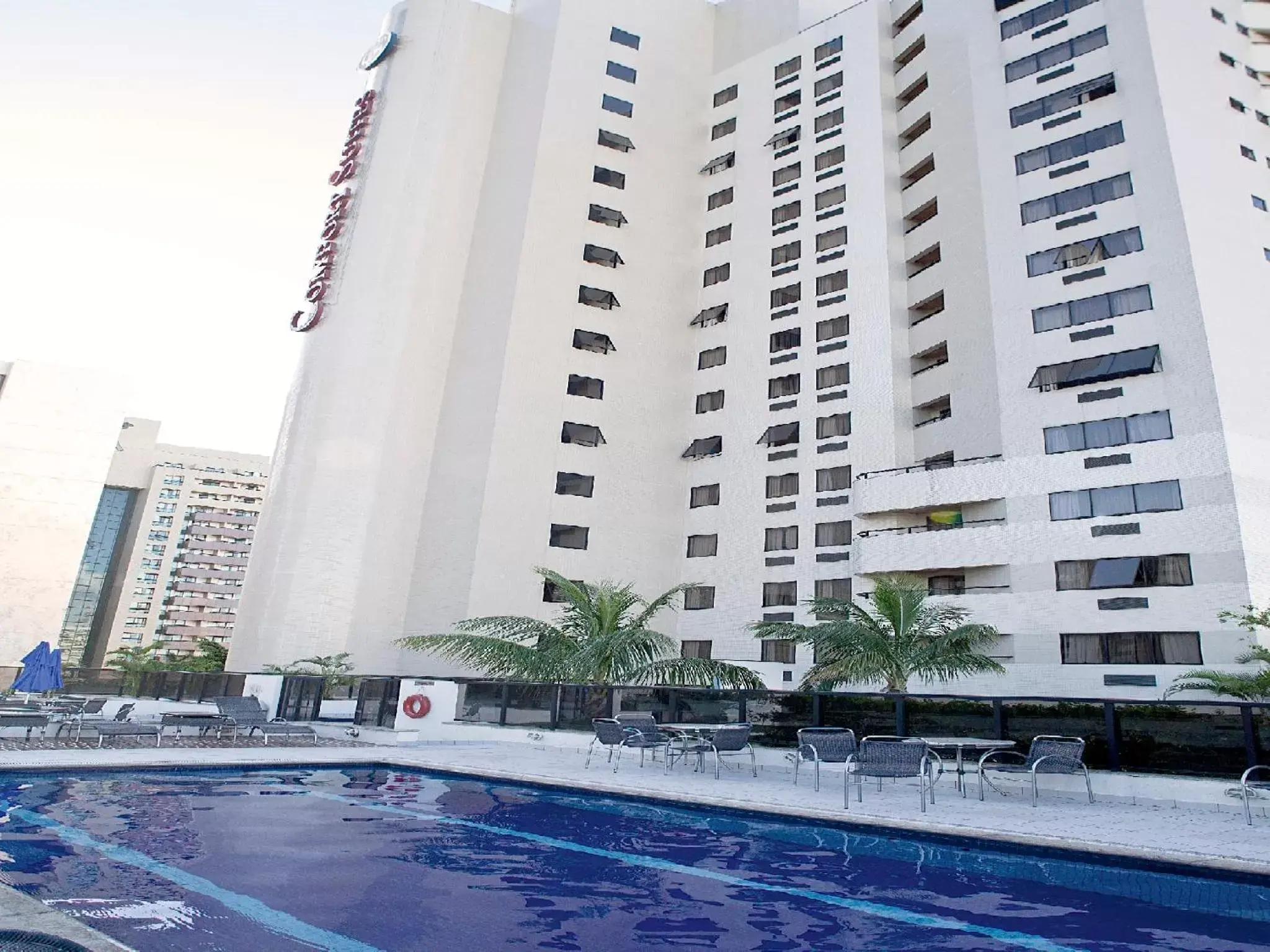 Property Building in Comfort Suites Brasília