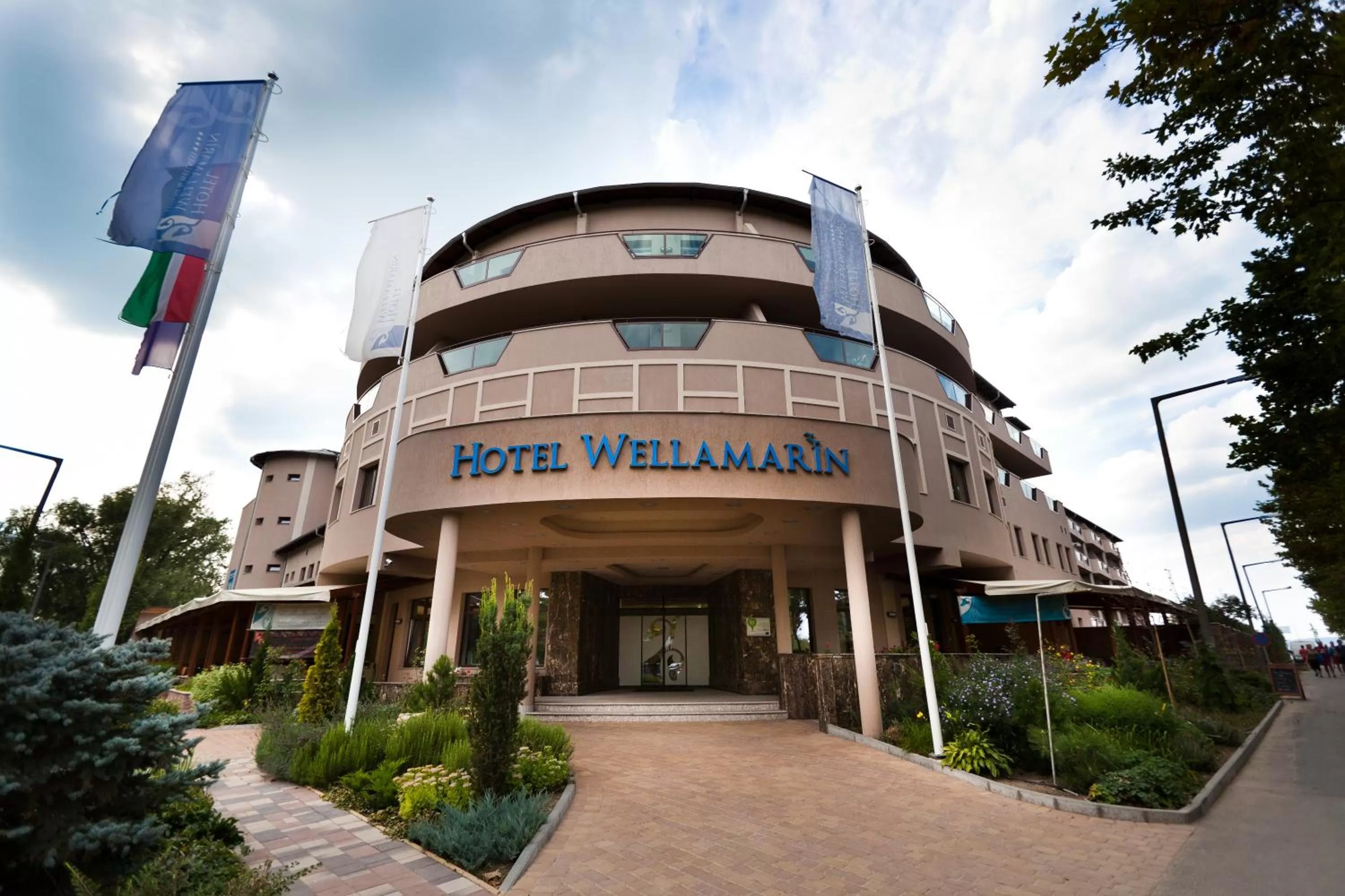 Facade/entrance in Hotel Wellamarin