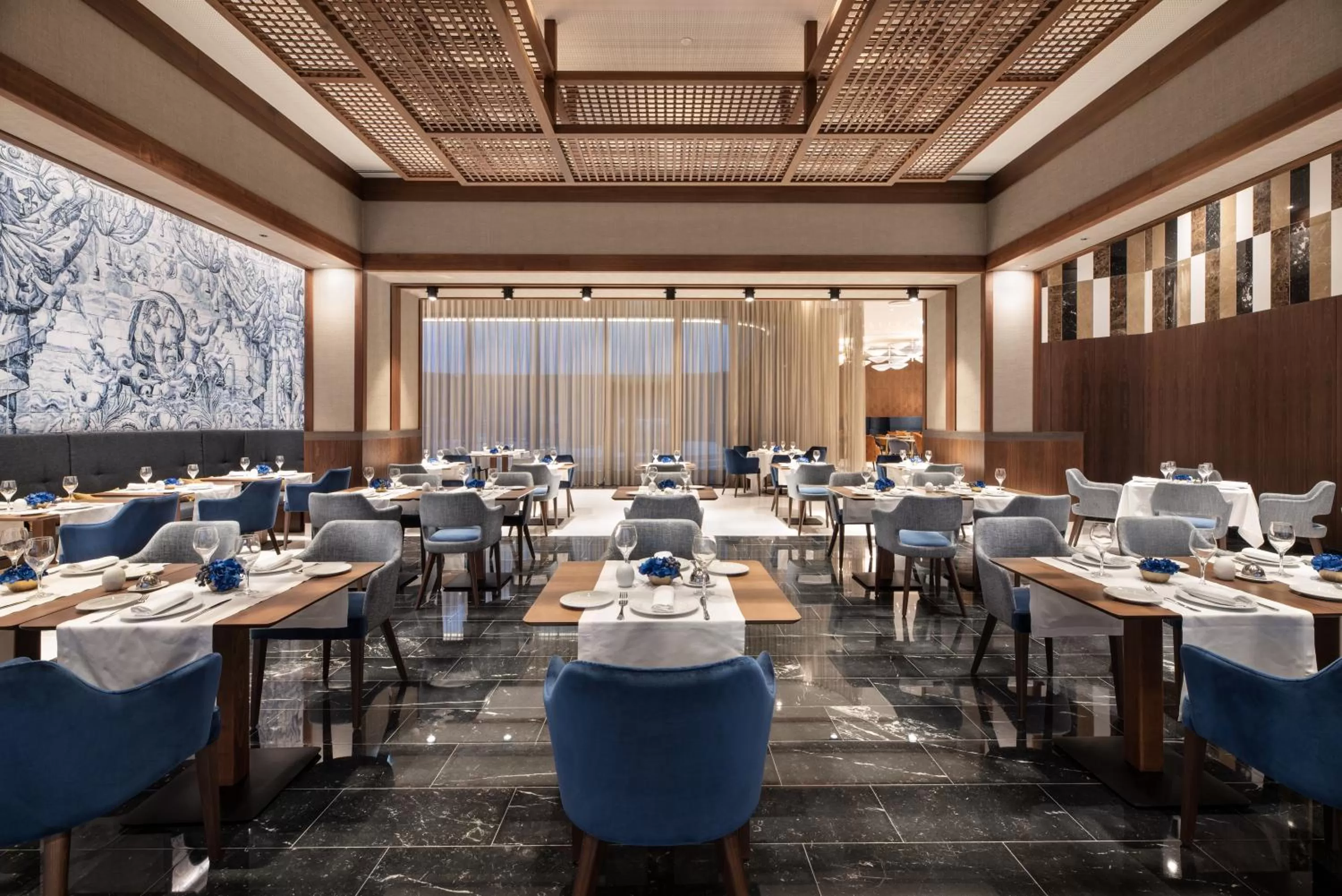 Restaurant/places to eat in Eurostars Universal Lisboa