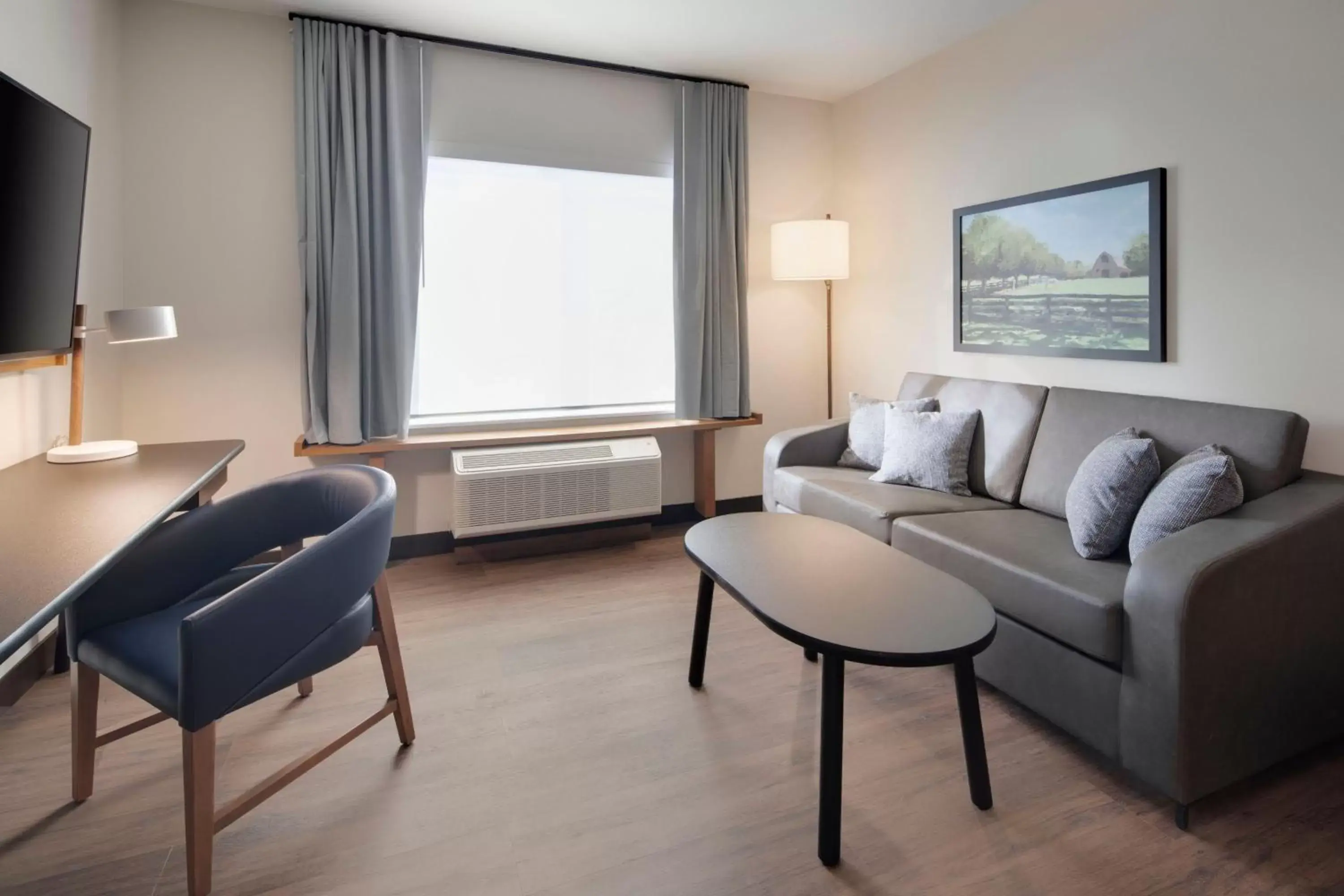 Bedroom, Seating Area in Fairfield by Marriott Inn & Suites Franklin Cool Springs