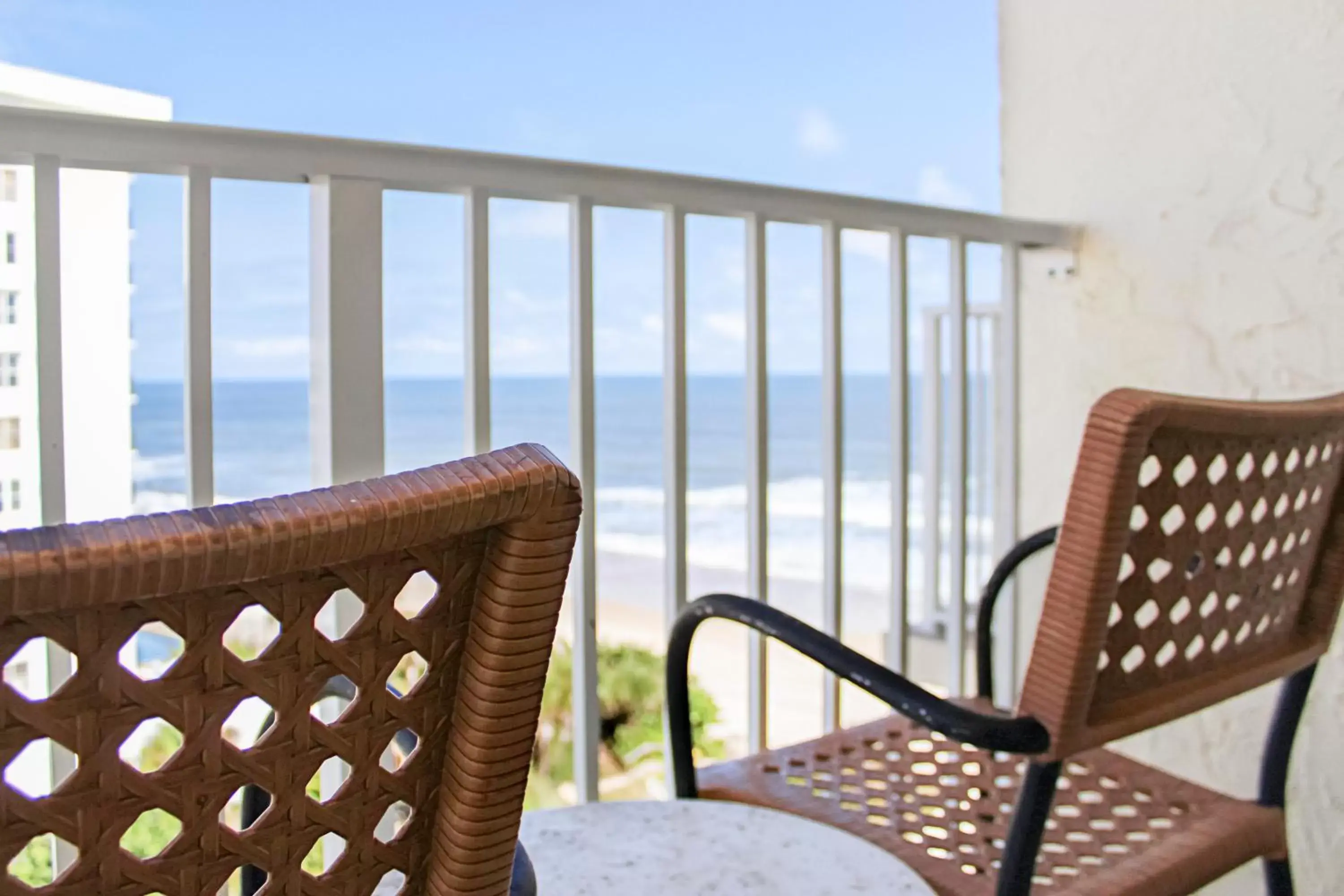 Sea view, Balcony/Terrace in The Cove On Ormond Beach