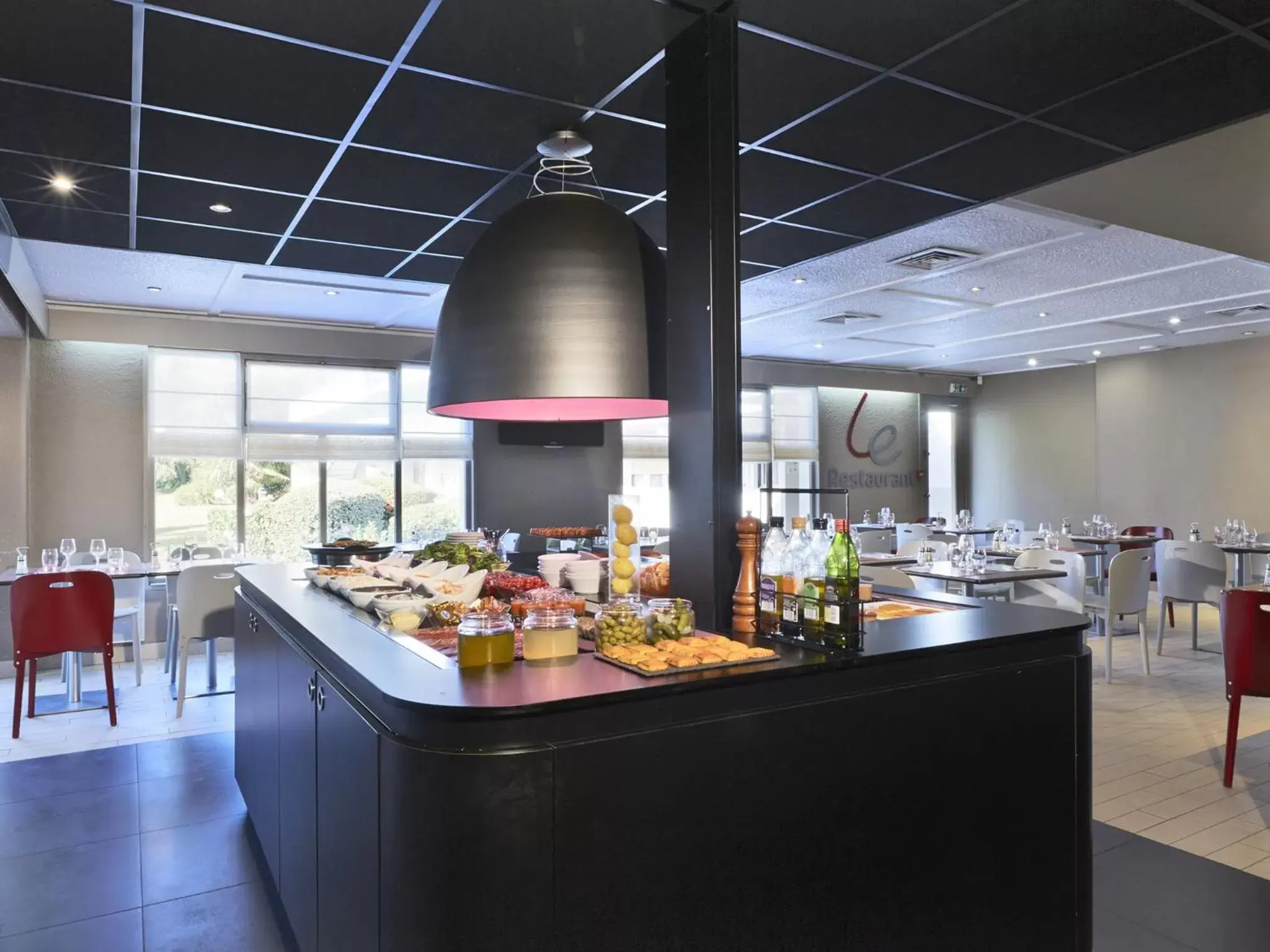 Restaurant/places to eat in Campanile Lyon Nord - Ecully Restaurant/places to eat in Campanile Lyon Nord - Ecully