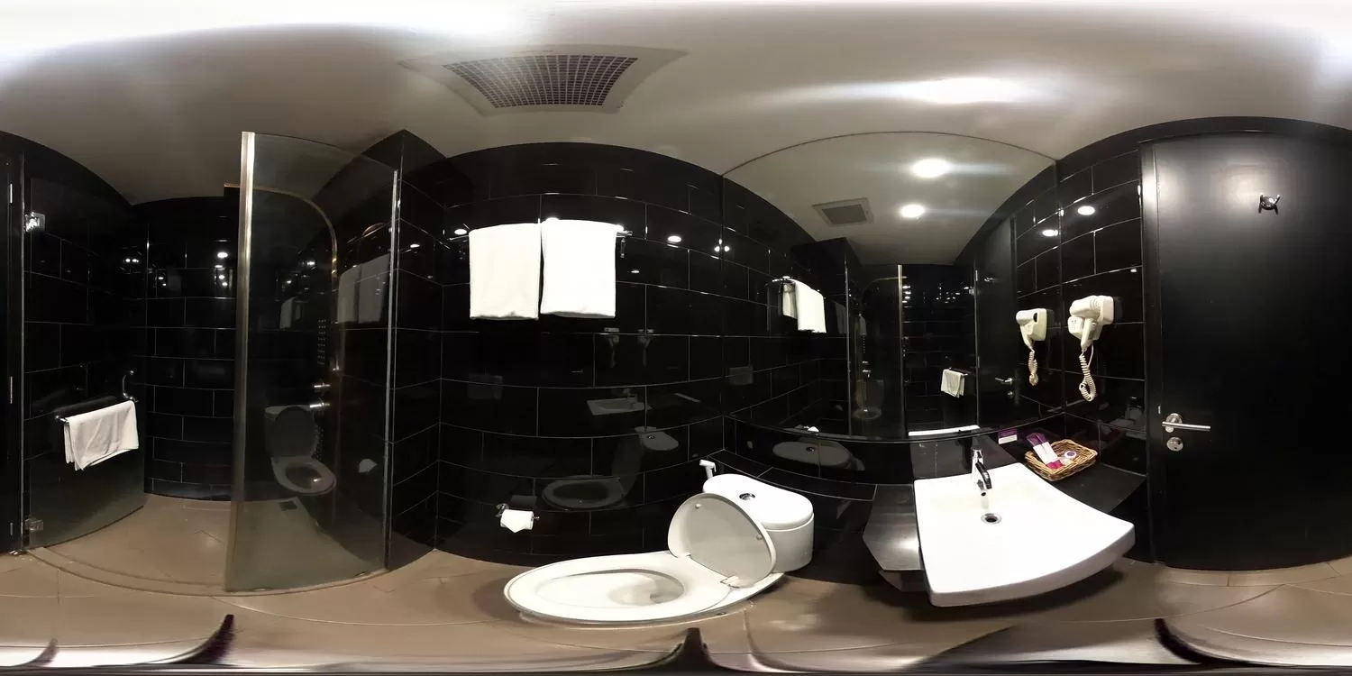 Bathroom in Little Amaroossa Hotel