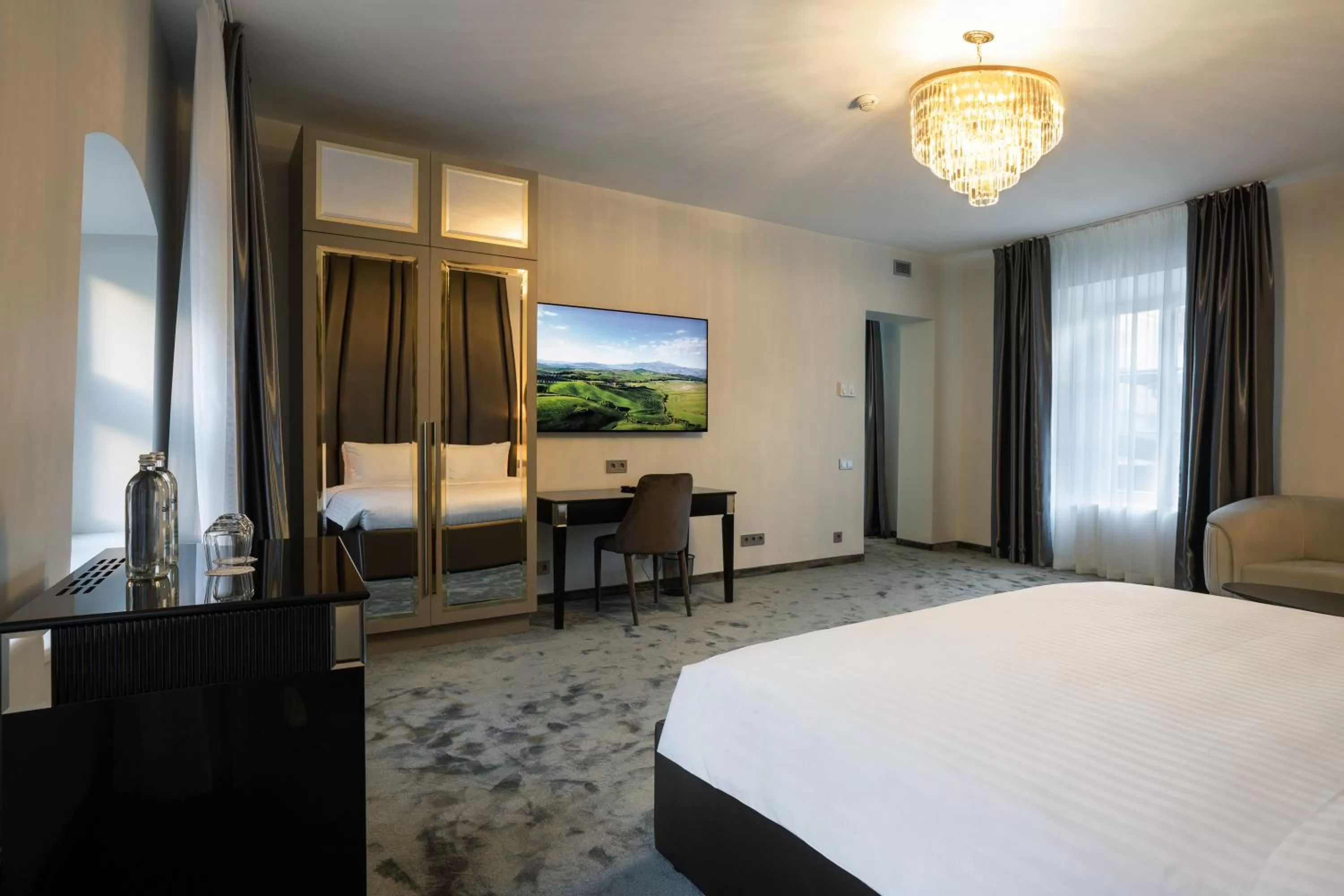 Bed in St Palace Hotel