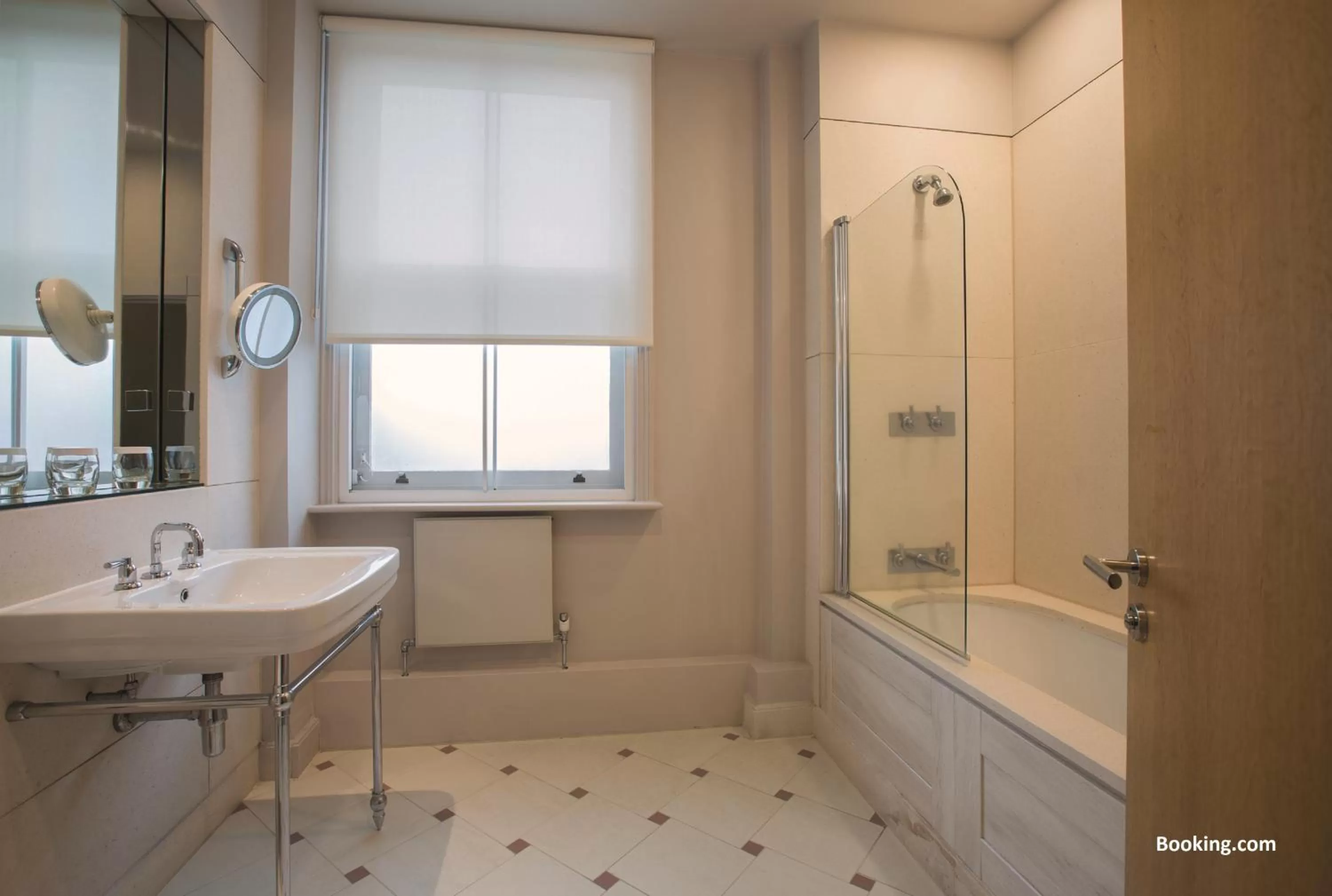 Bathroom in Woodlands Park Hotel