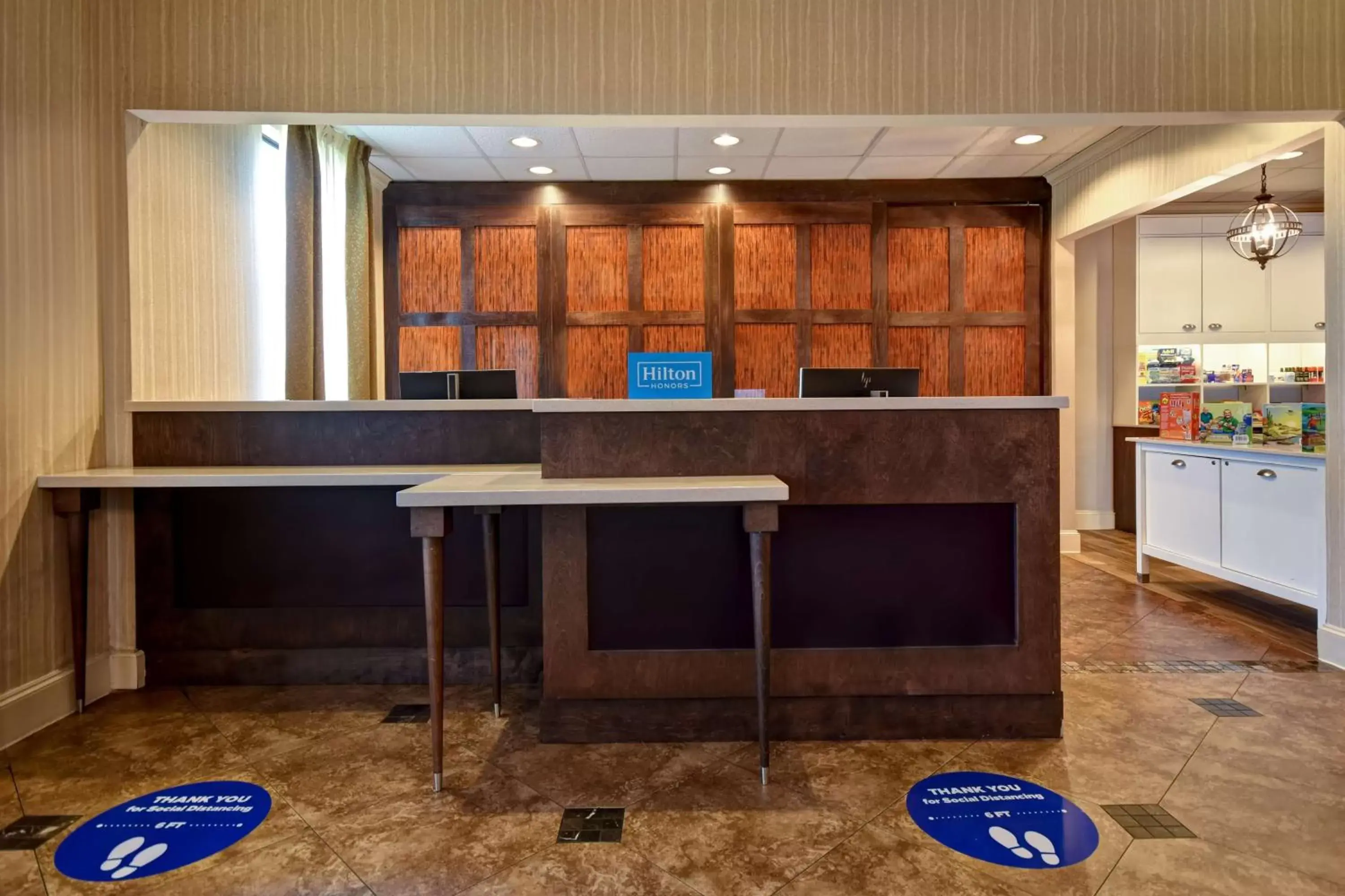 Dining area, Lobby/Reception in Homewood Suites By Hilton HOU Intercontinental Airport