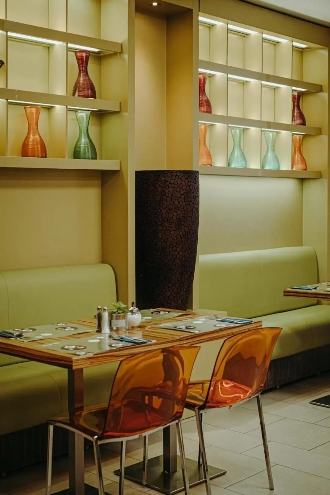 Restaurant/places to eat in Soho Boutique Hotel