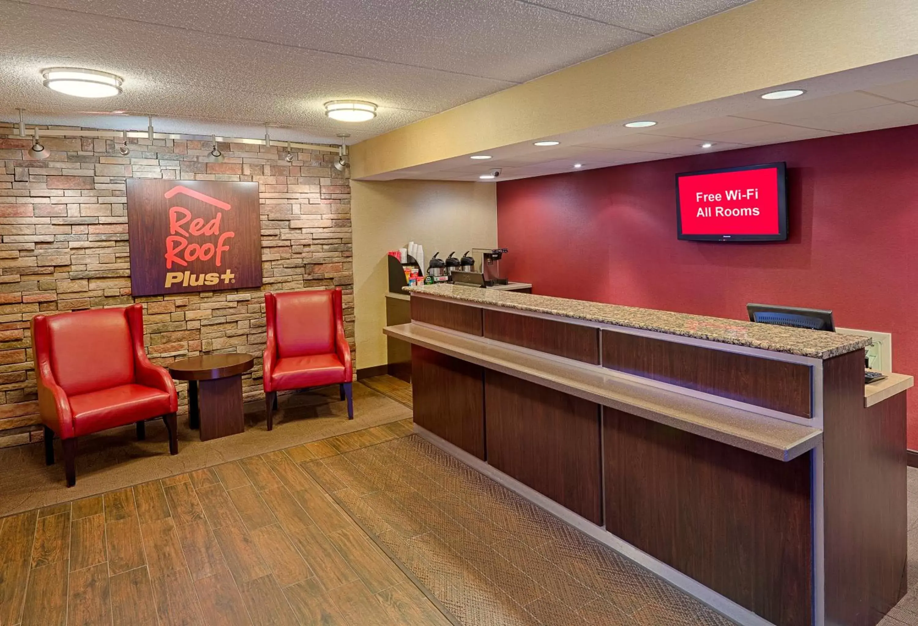 Lobby or reception in Red Roof Inn PLUS+ Pittsburgh East - Monroeville Lobby or reception in Red Roof Inn PLUS+ Pittsburgh East - Monroeville